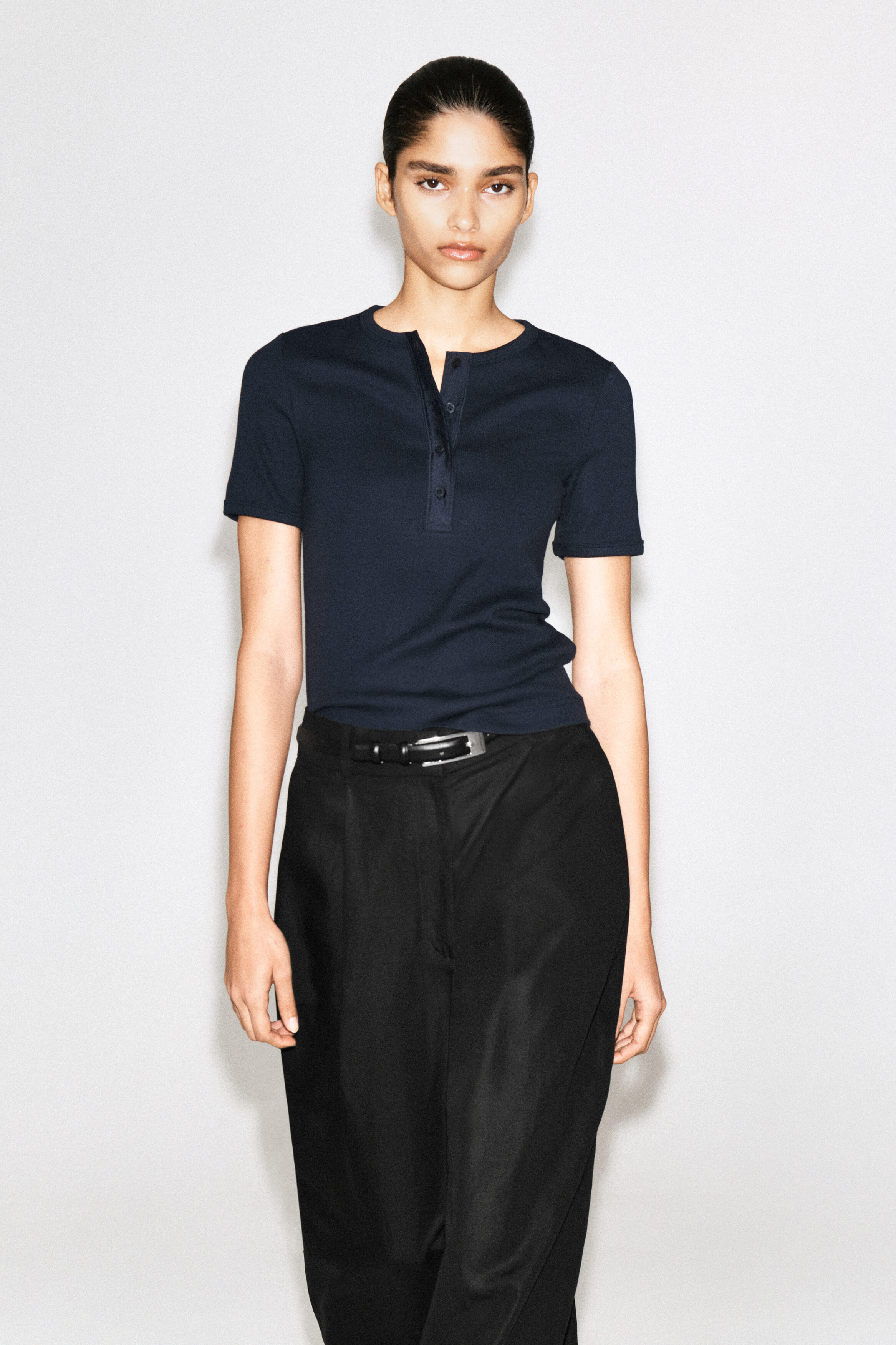 RIBBED HENLEY T-SHIRT - NAVY