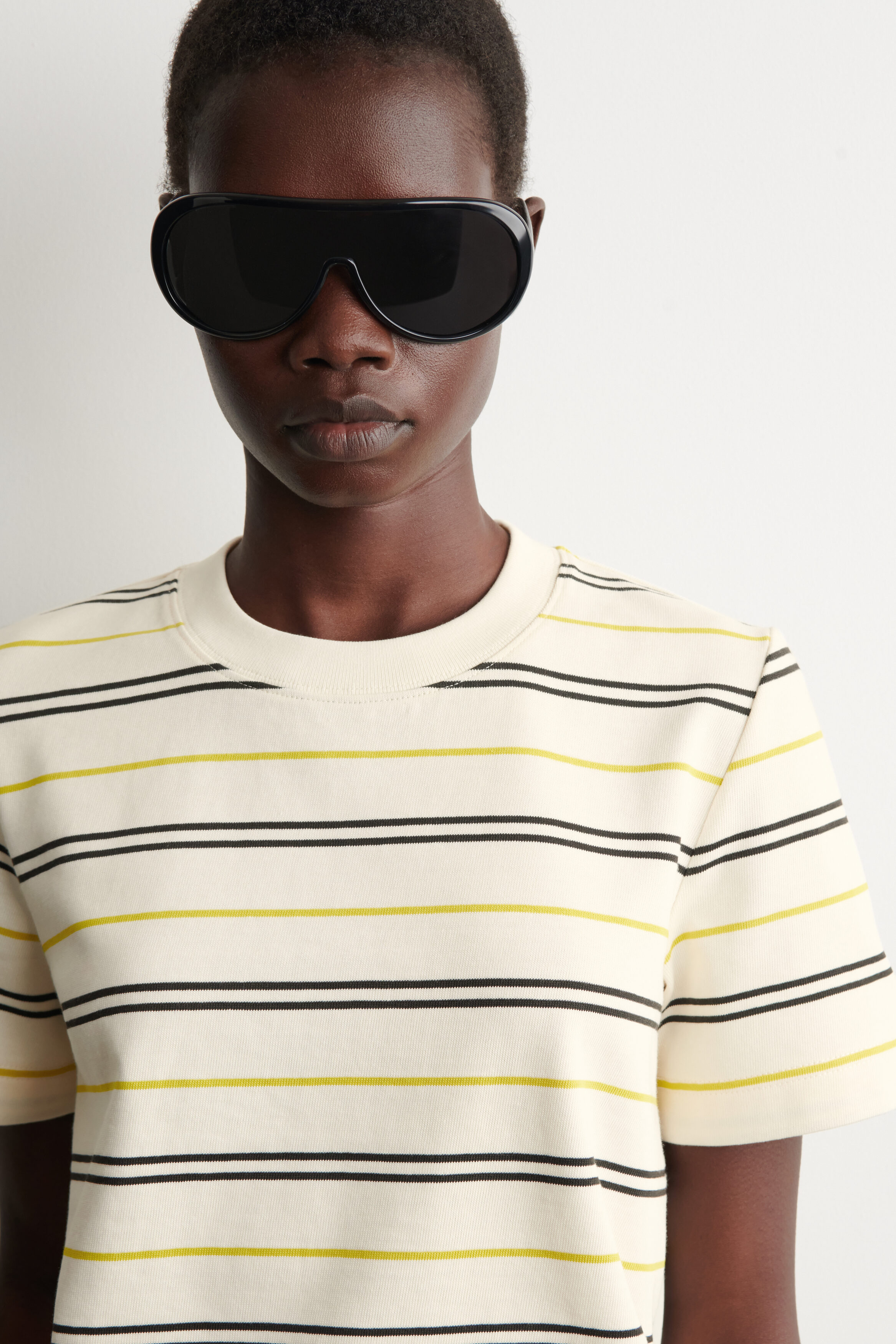 CLEAN CUT T-SHIRT - IVORY / YELLOW / STRIPED