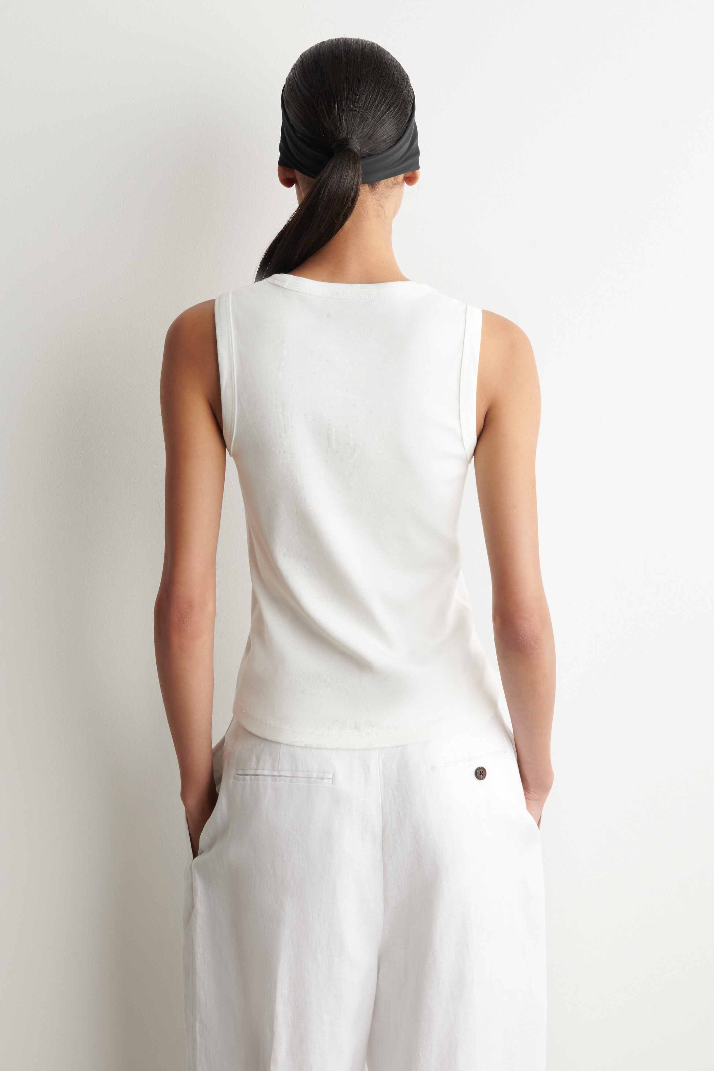 COTTON V-NECK TANK TOP - WHITE