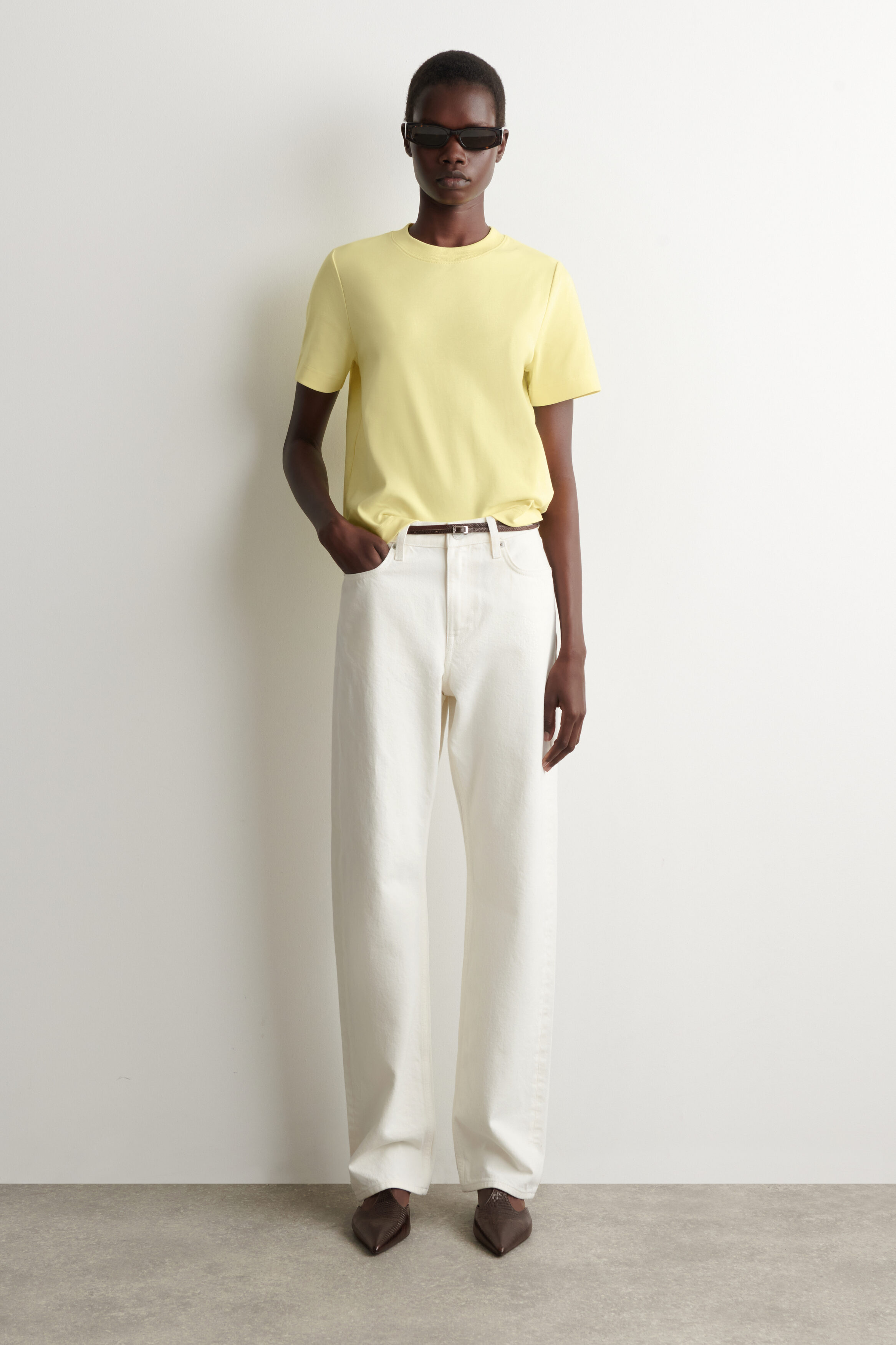 CLEAN CUT T-SHIRT - YELLOW