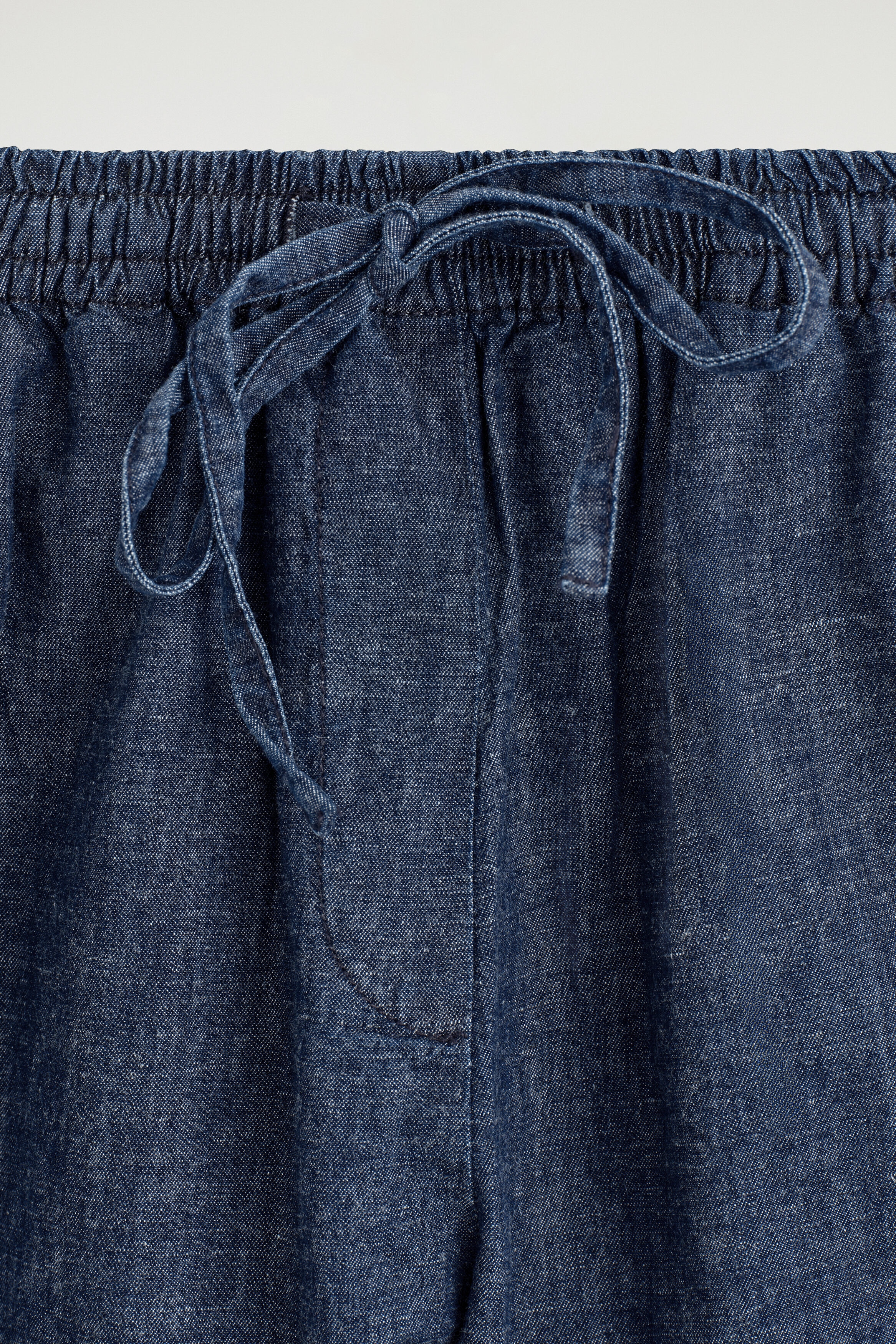DRAWSTRING DENIM SHORTS - BLUE