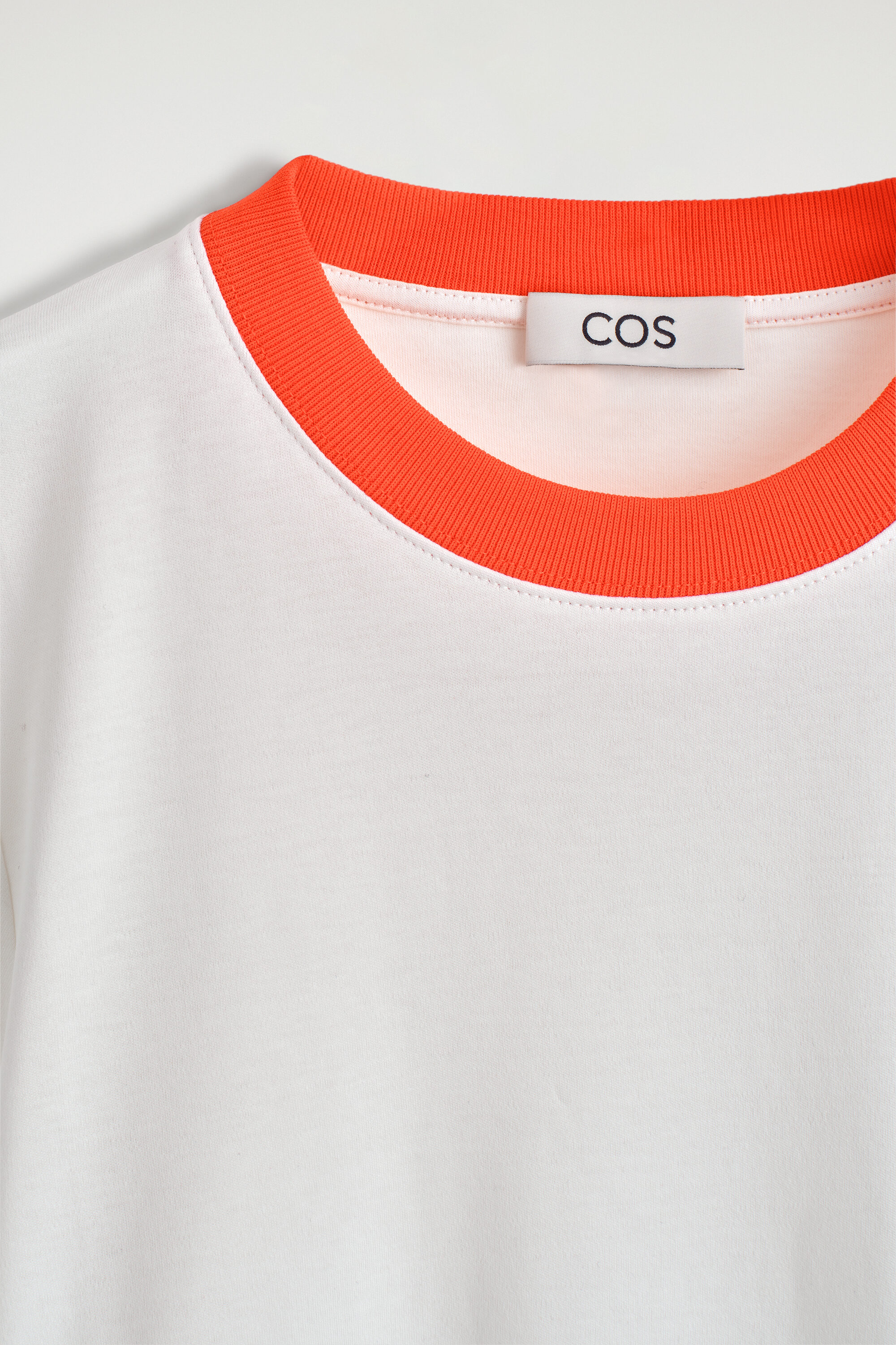 CLEAN CUT T-SHIRT - WHITE / ORANGE