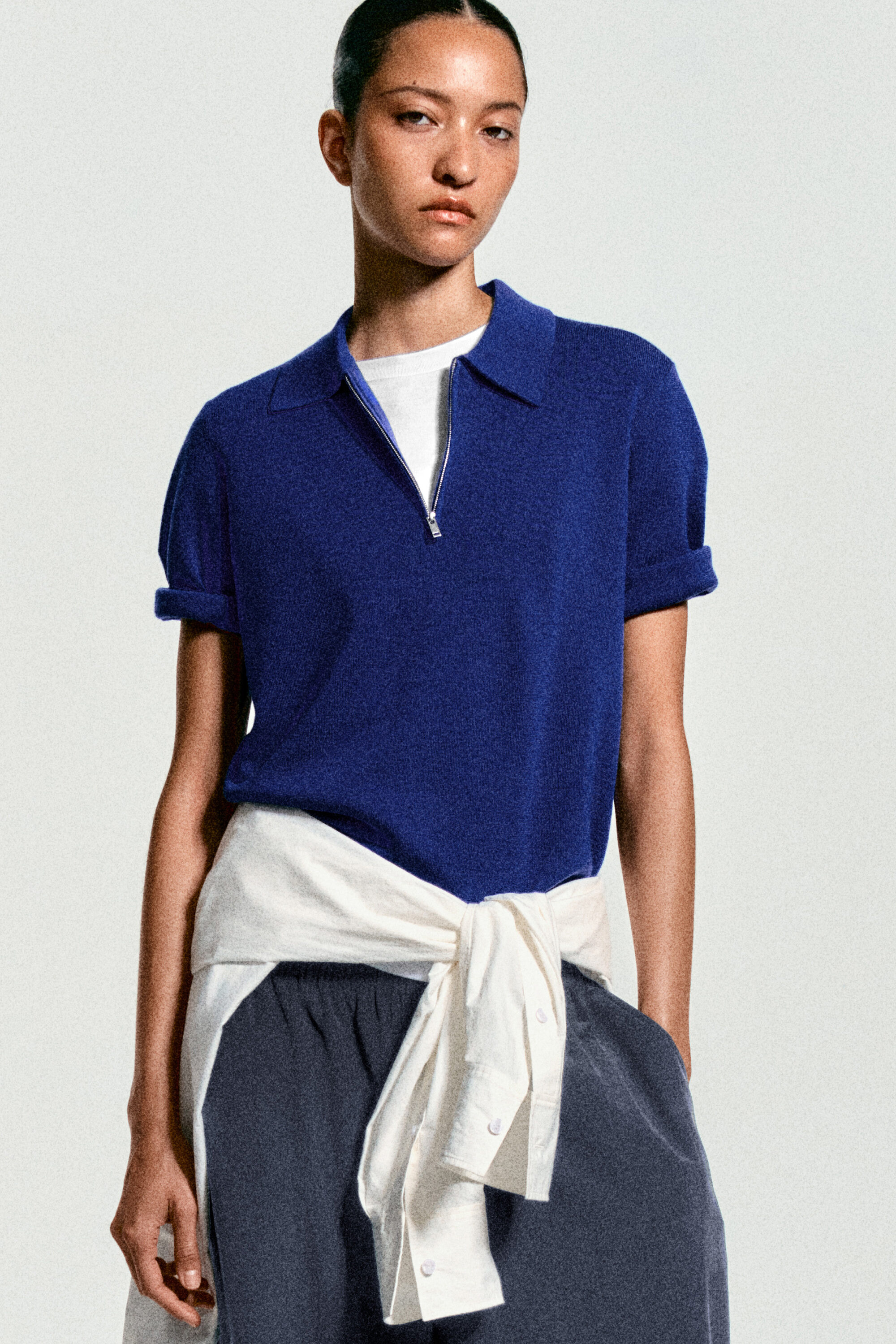 MERINO WOOL ZIP-UP POLO SHIRT - COBALT BLUE