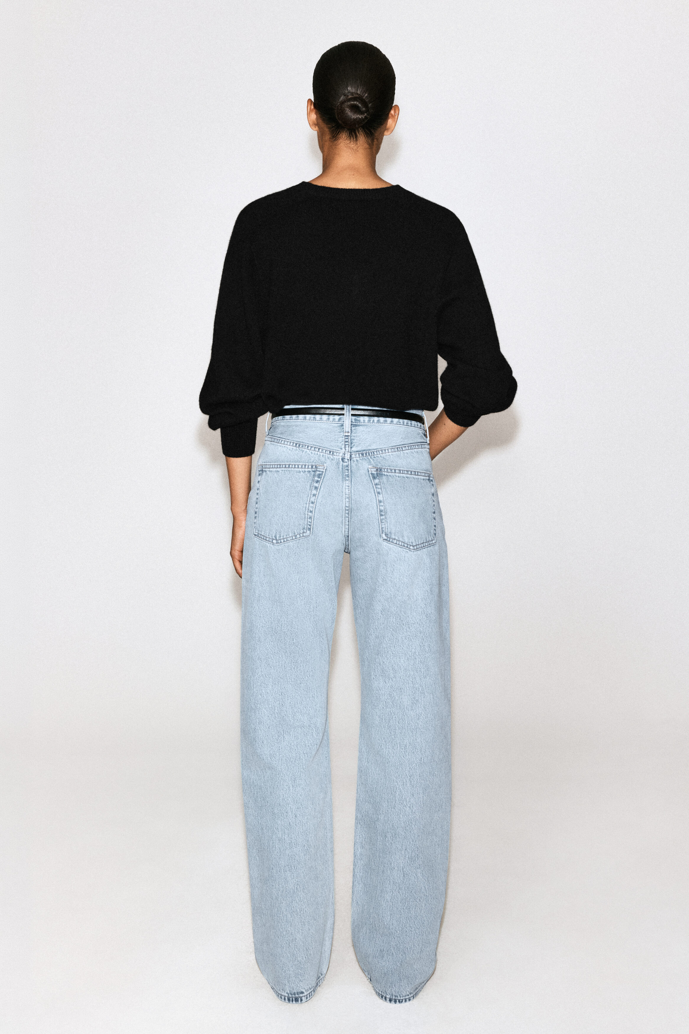 CHORD STRAIGHT-LEG JEANS - LIGHT BLUE