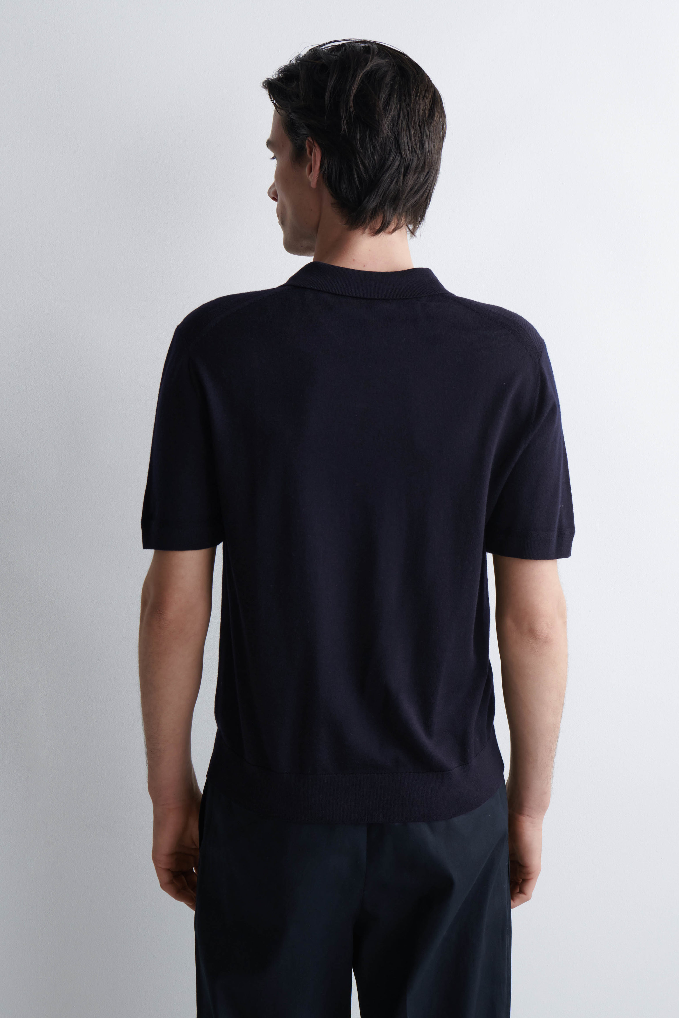 OPEN-COLLAR MERINO WOOL POLO SHIRT - NAVY