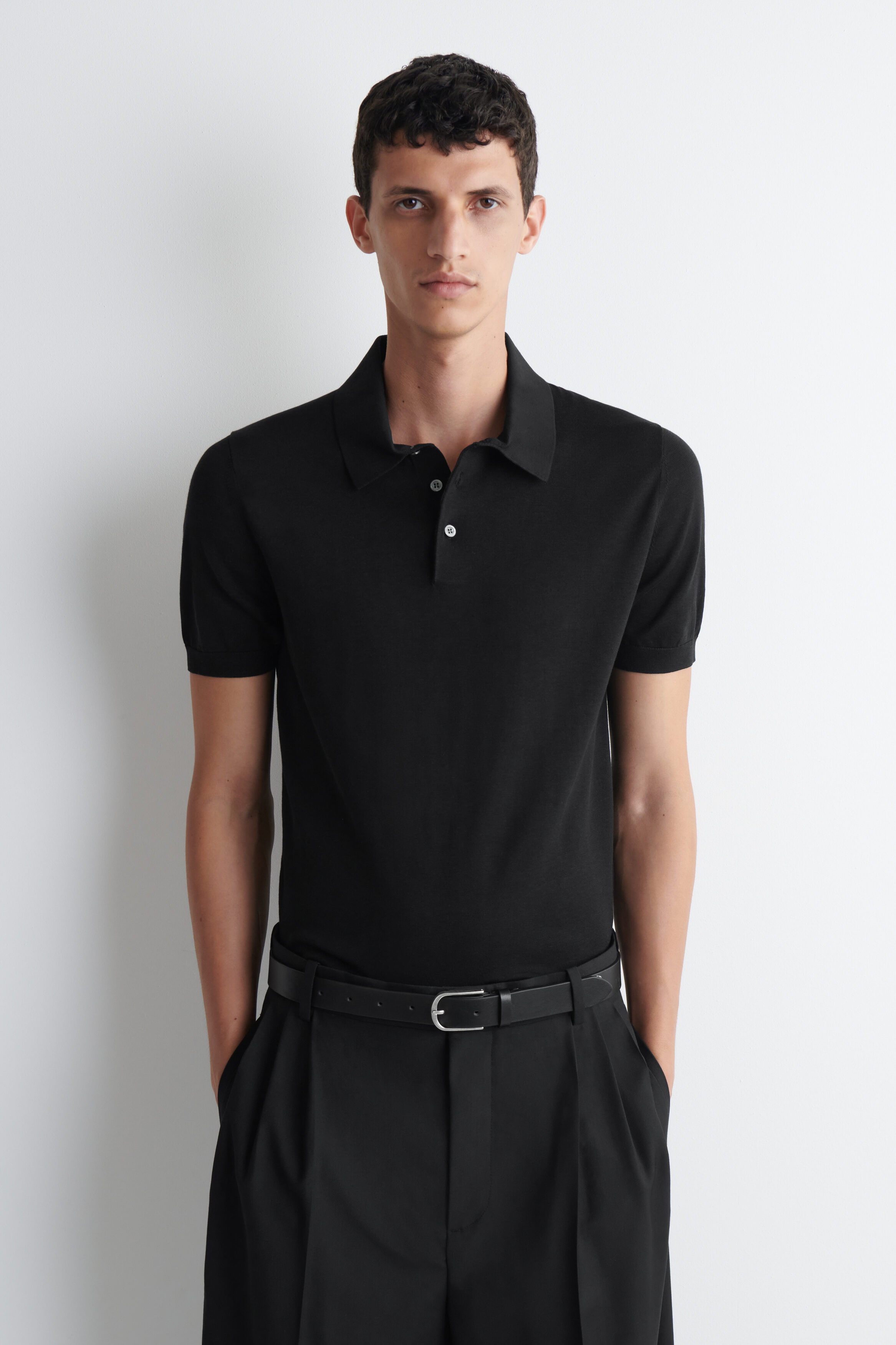 SLIM KNITTED SILK POLO SHIRT - BLACK