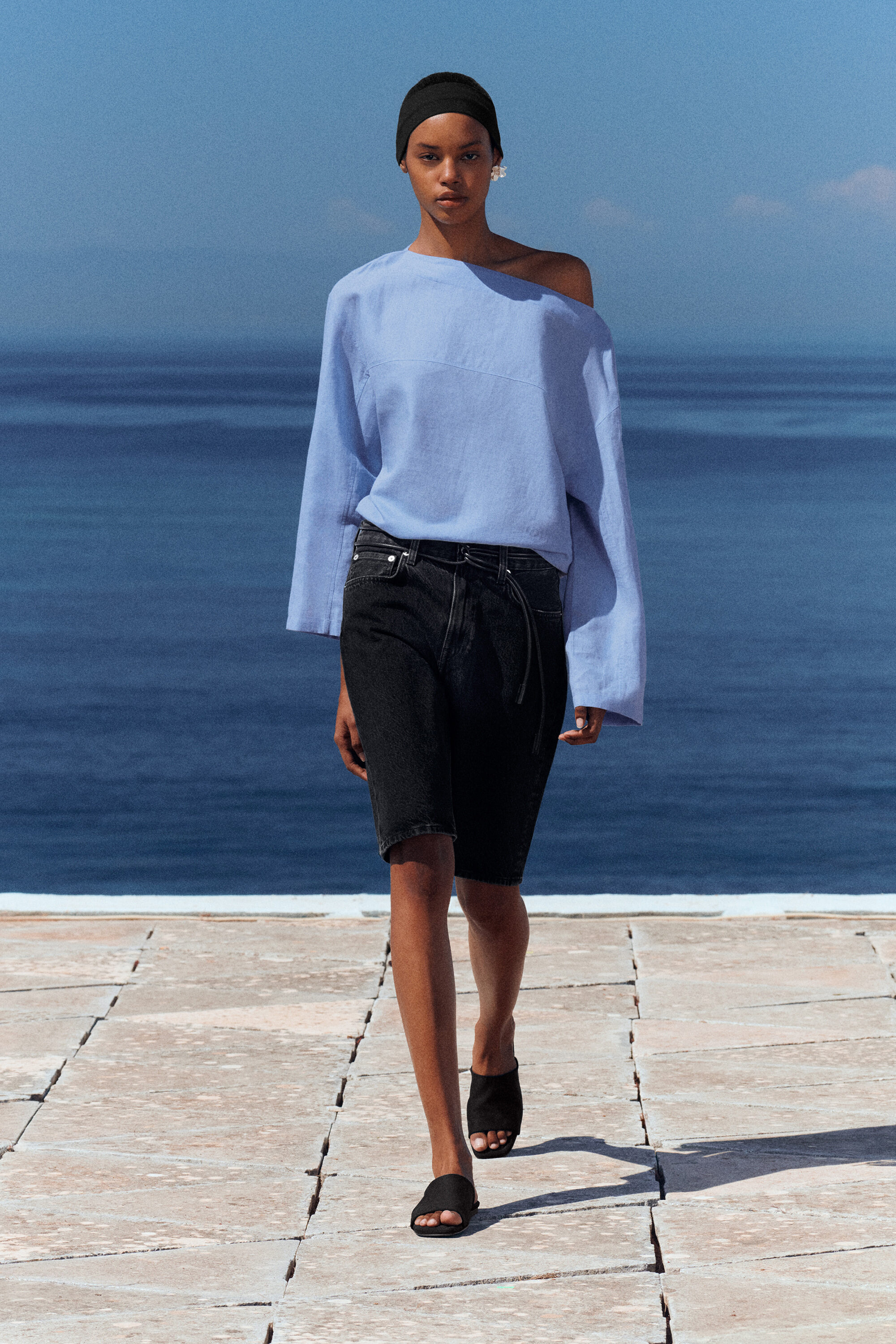 CHORD STRAIGHT-LEG DENIM SHORTS - BLACK