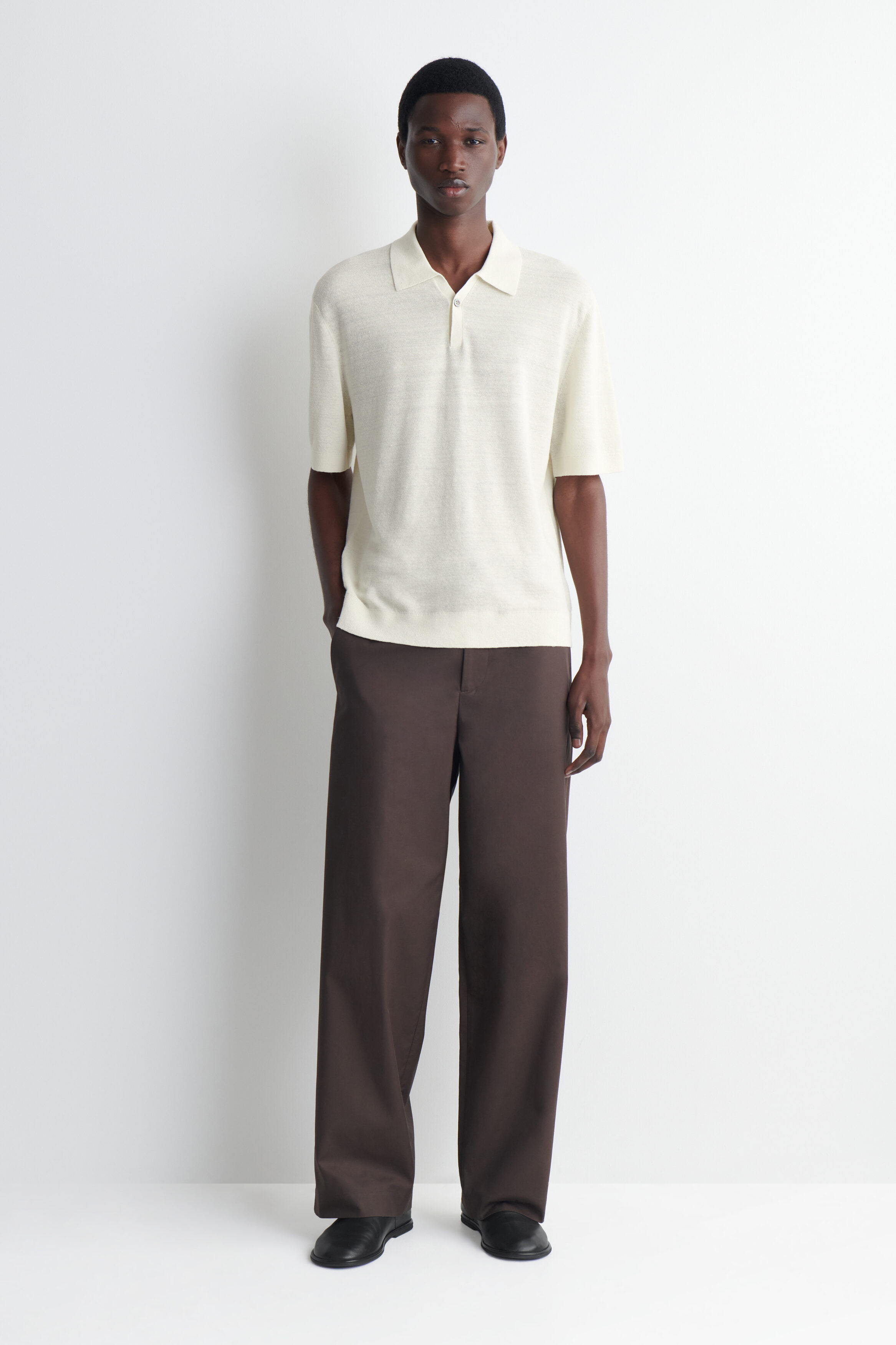 TEXTURED KNITTED LINEN POLO SHIRT - CREAM