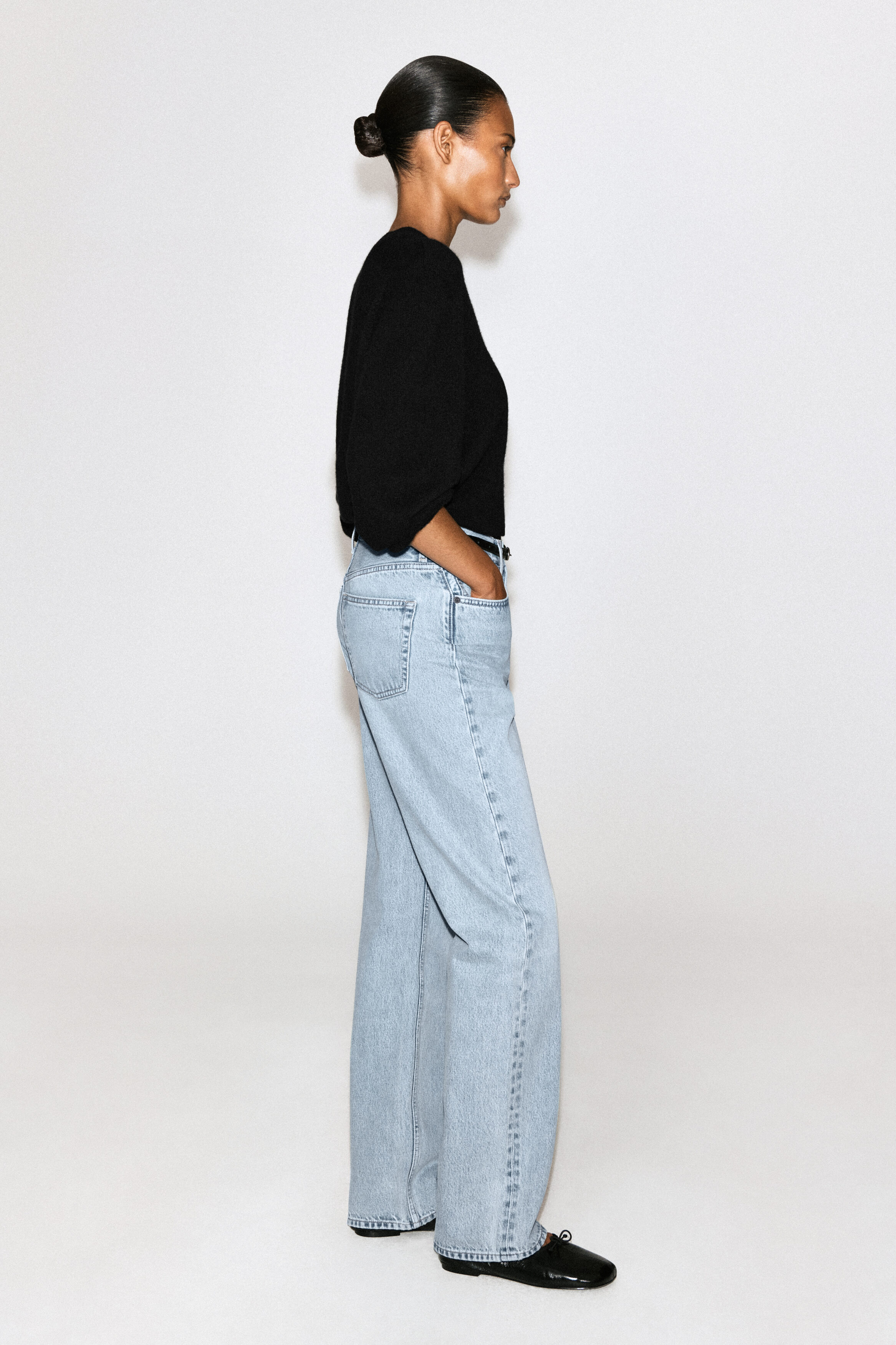 CHORD STRAIGHT-LEG JEANS - LIGHT BLUE