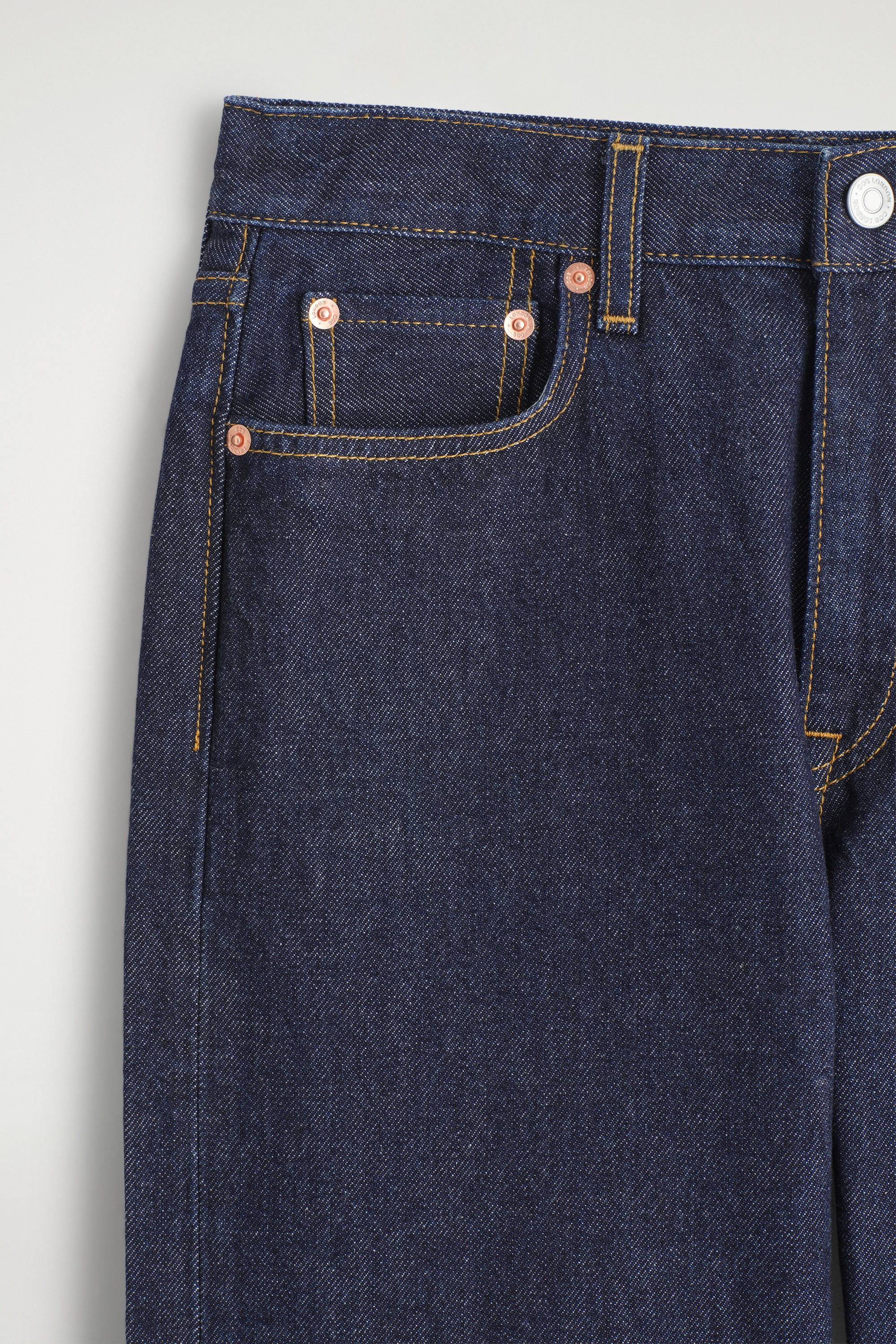 CHORD STRAIGHT-LEG JEANS - DARK INDIGO