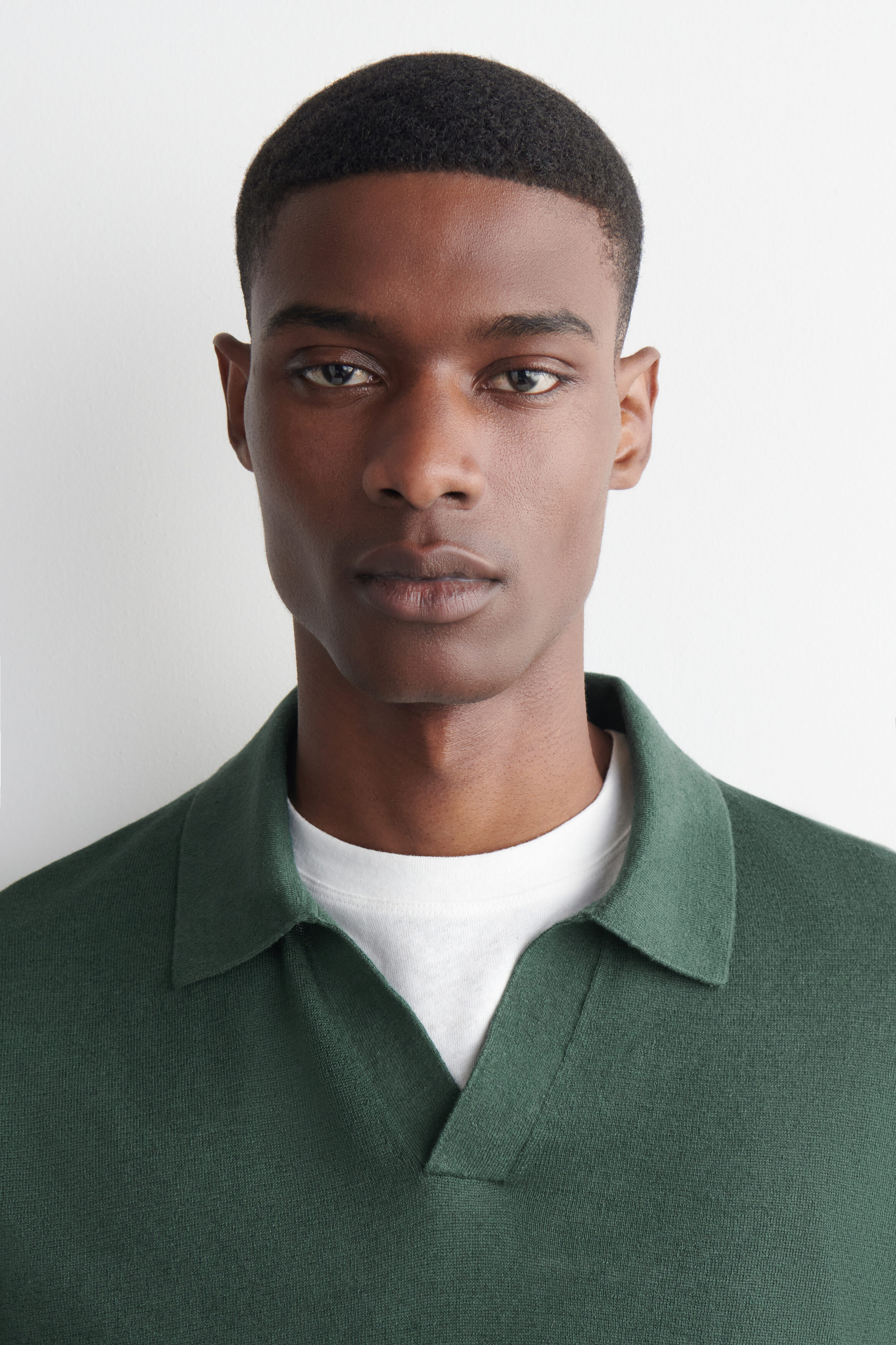 KNITTED LINEN POLO SHIRT - DARK GREEN