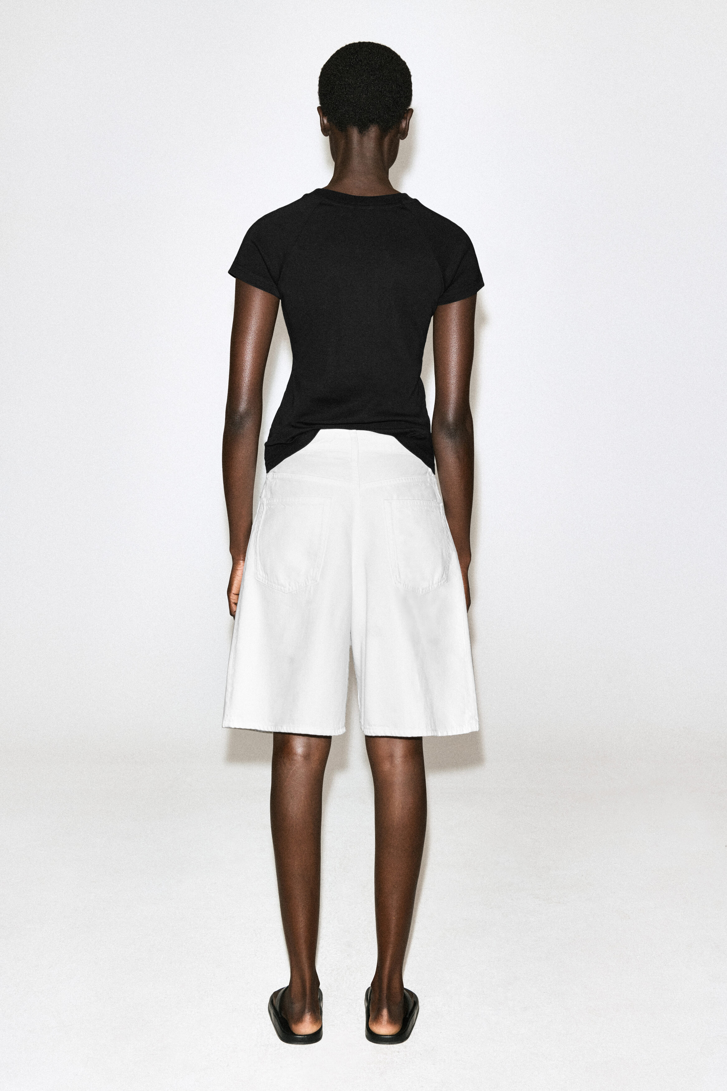 WIDE-LEG DENIM SHORTS - WHITE