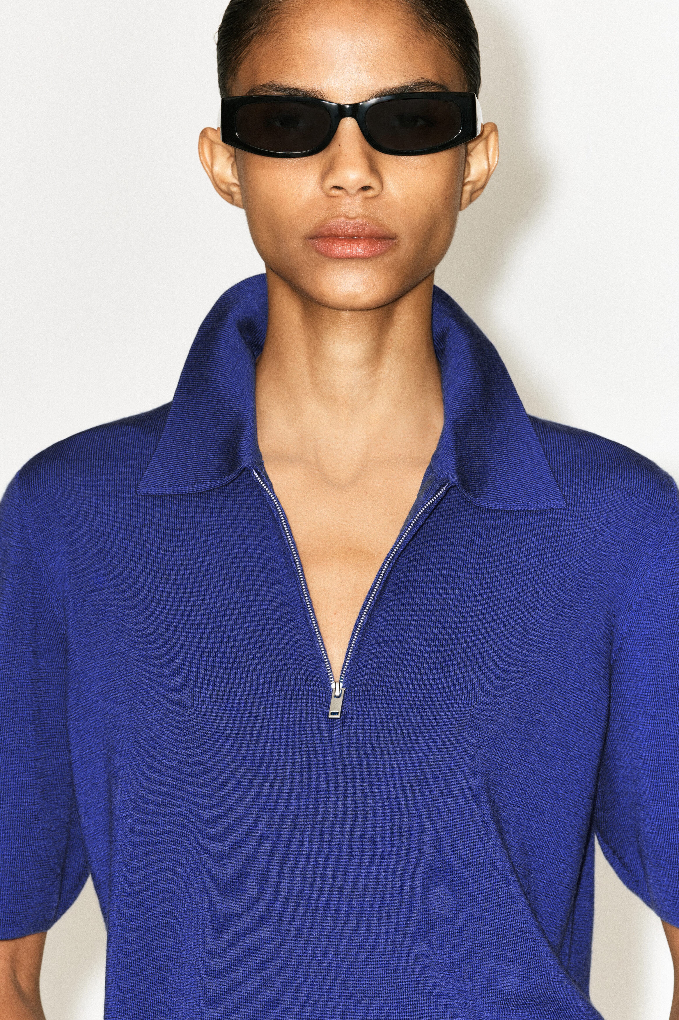 MERINO WOOL ZIP-UP POLO SHIRT - COBALT BLUE