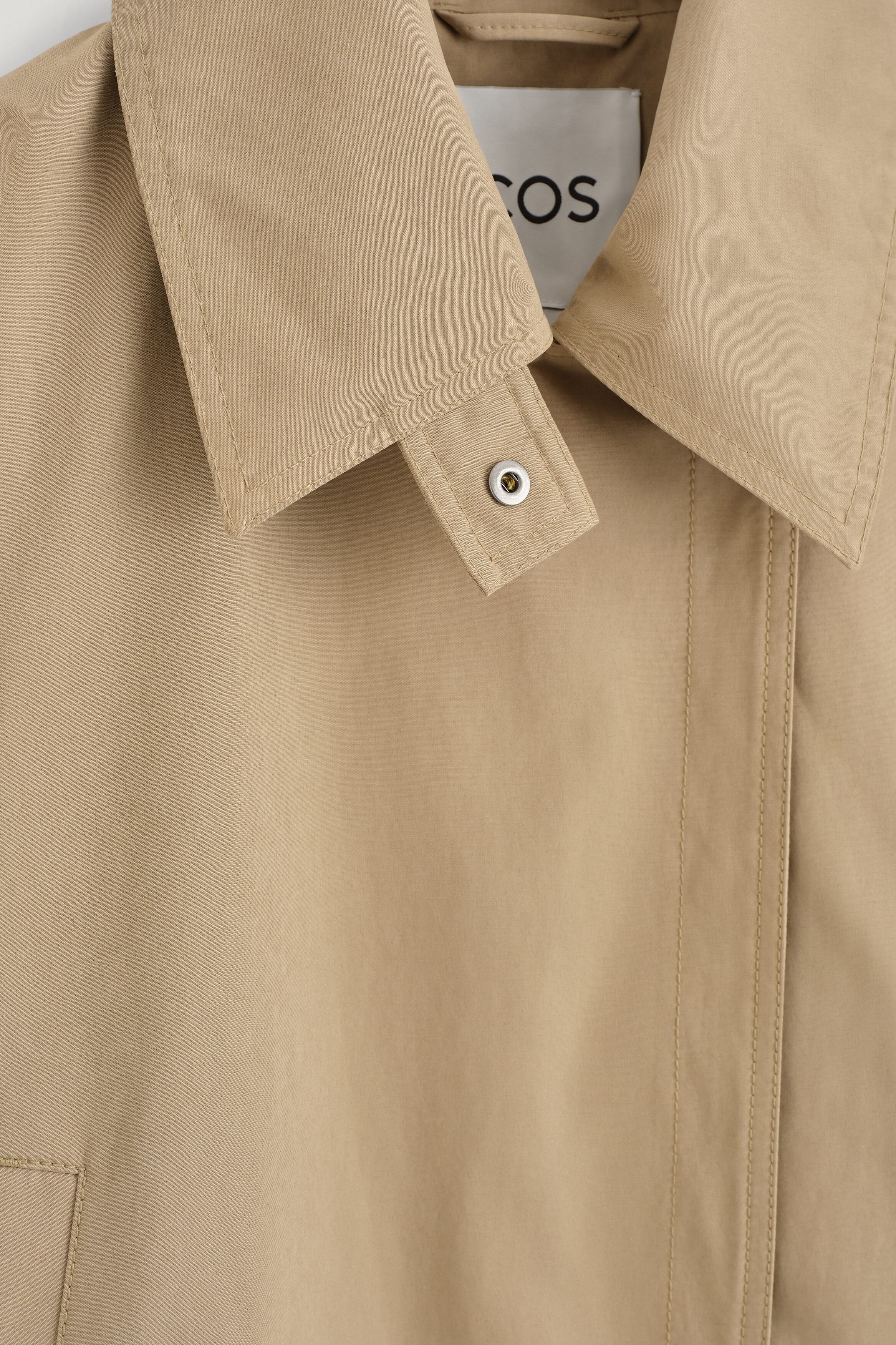 ROUNDED SHORT TRENCH COAT - BEIGE