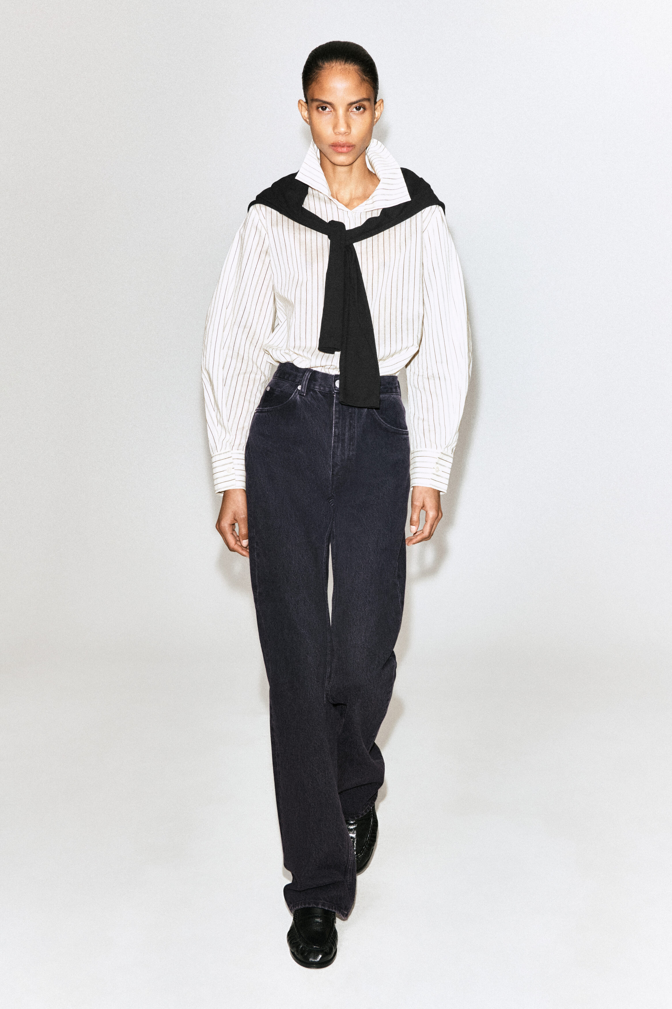 STRIPED COTTON-SILK HIGH-COLLAR SHIRT - IVORY / BROWN / STRIPED