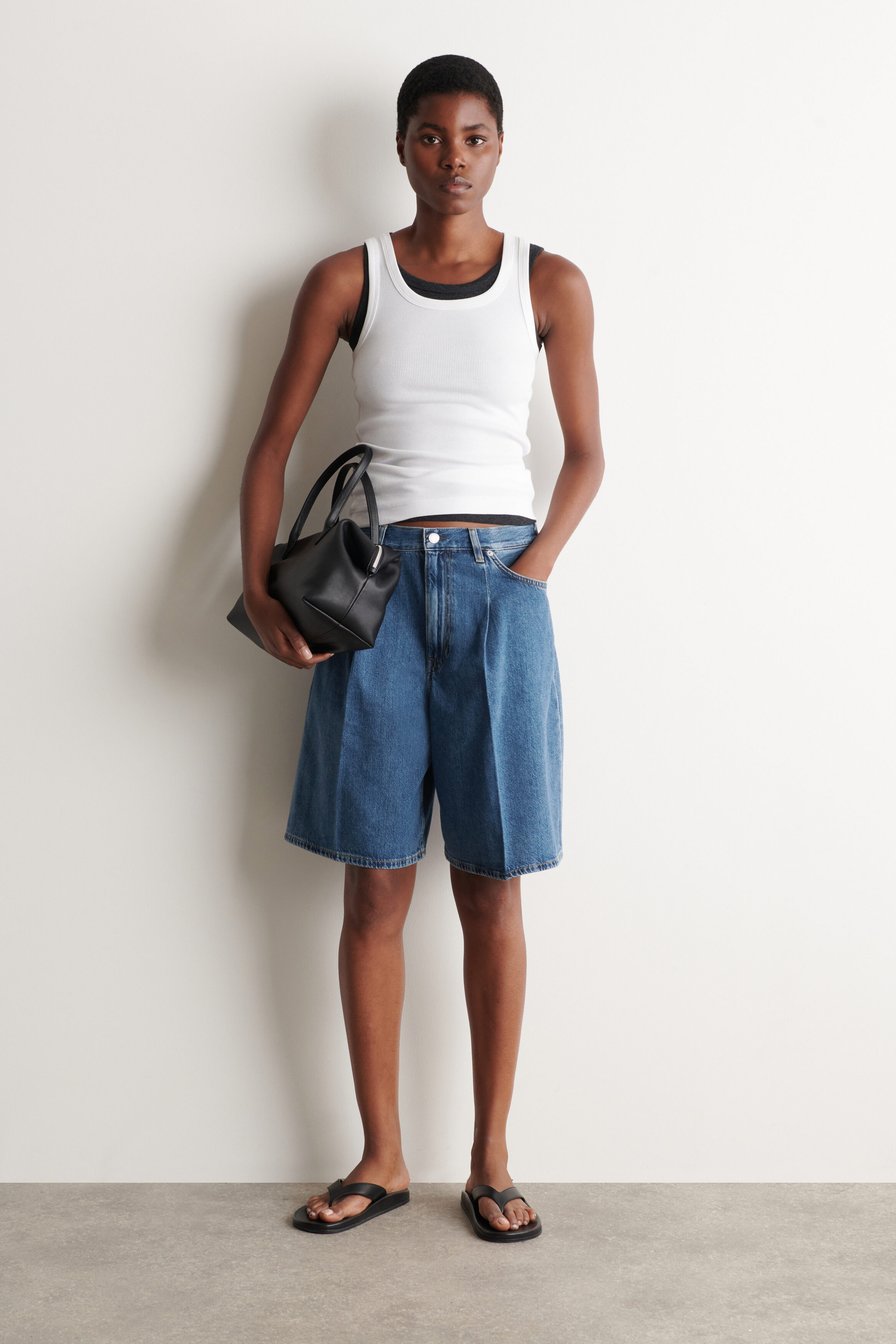 WIDE-LEG DENIM SHORTS - BLUE