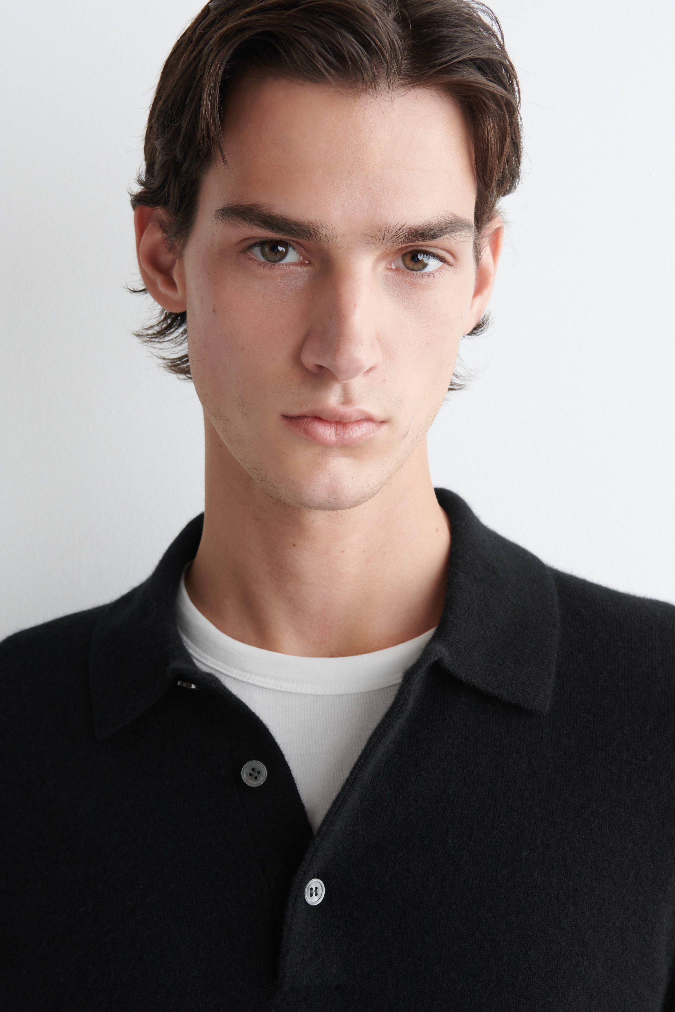SEAMLESS CASHMERE POLO SHIRT - BLACK