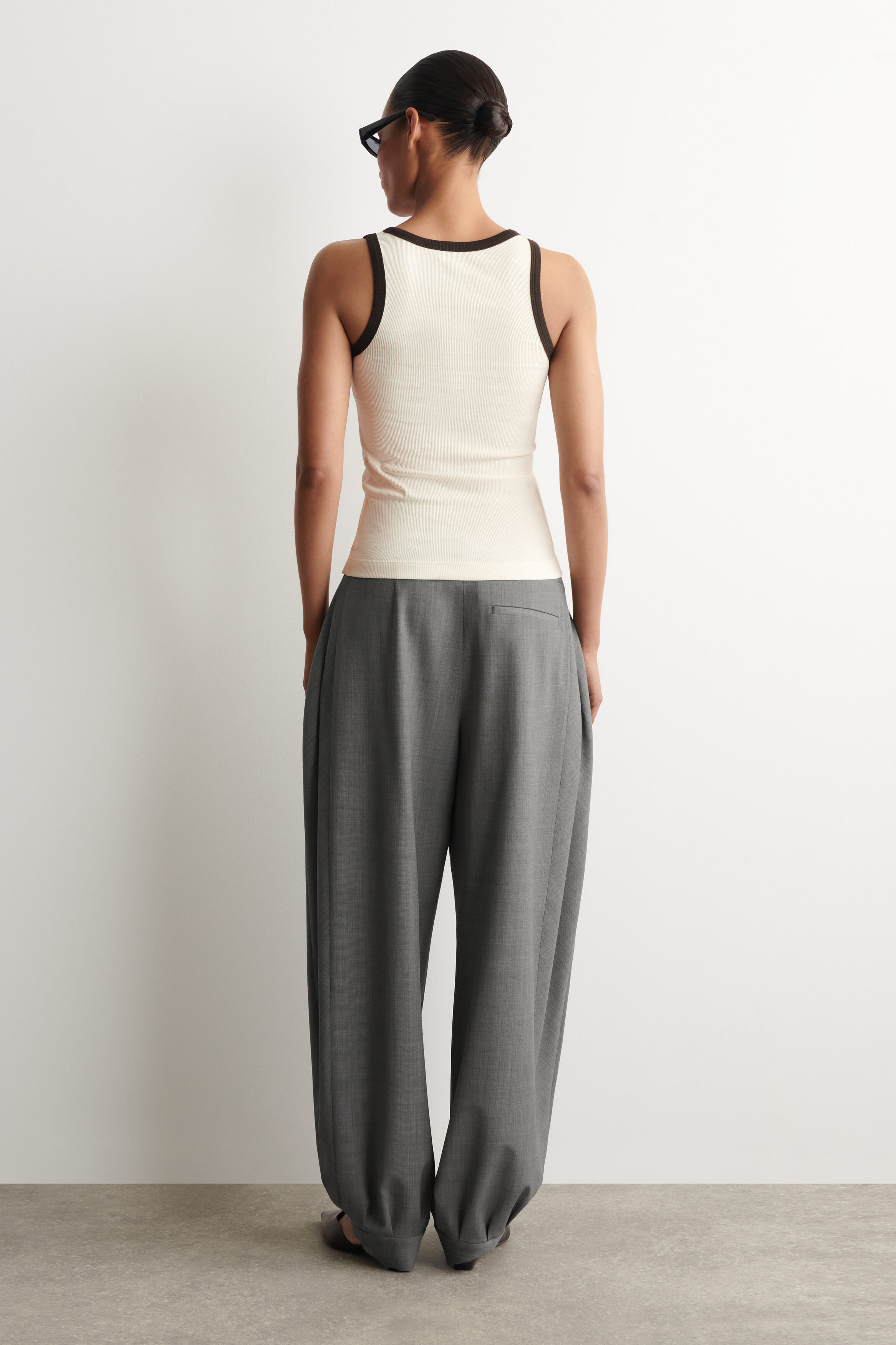 RIBBED COTTON TANK TOP - WHITE / BLACK