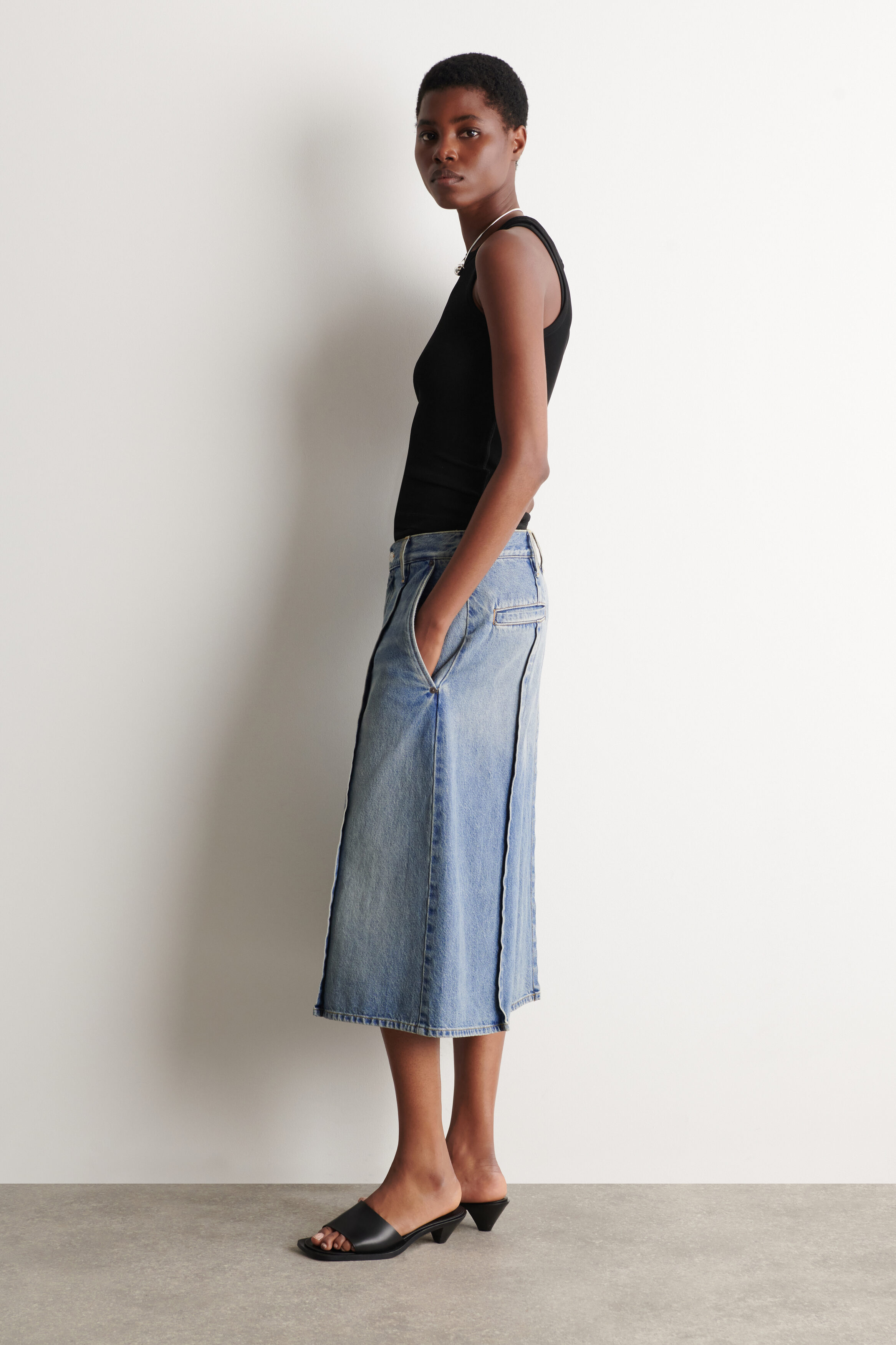PINTUCKED DENIM CULOTTES - BLUE