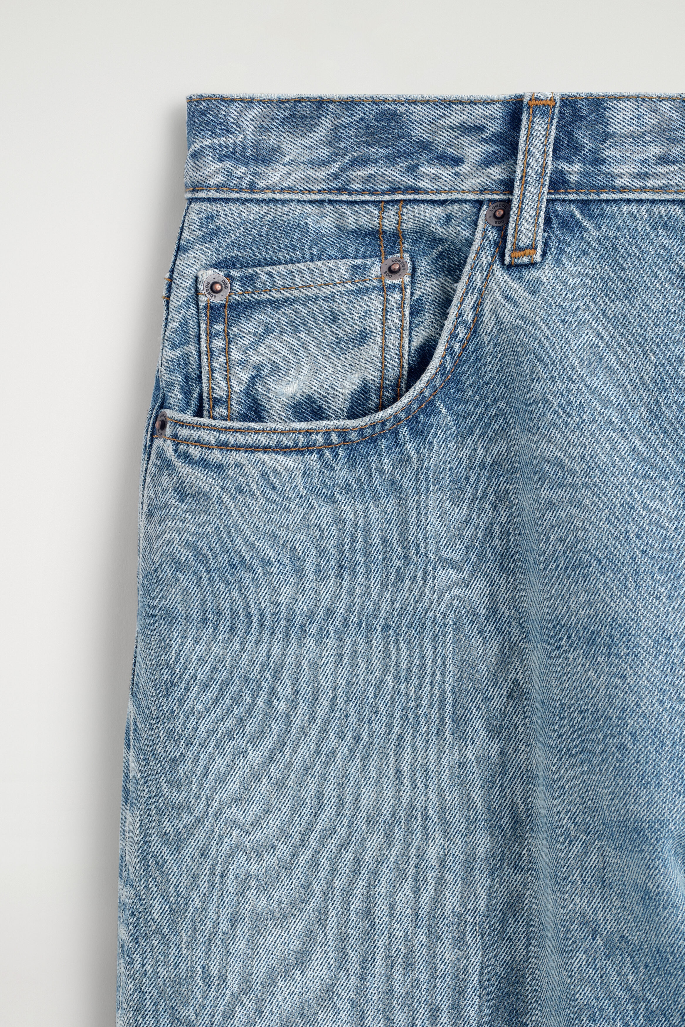 UMBRA TAPERED JEANS - BLUE