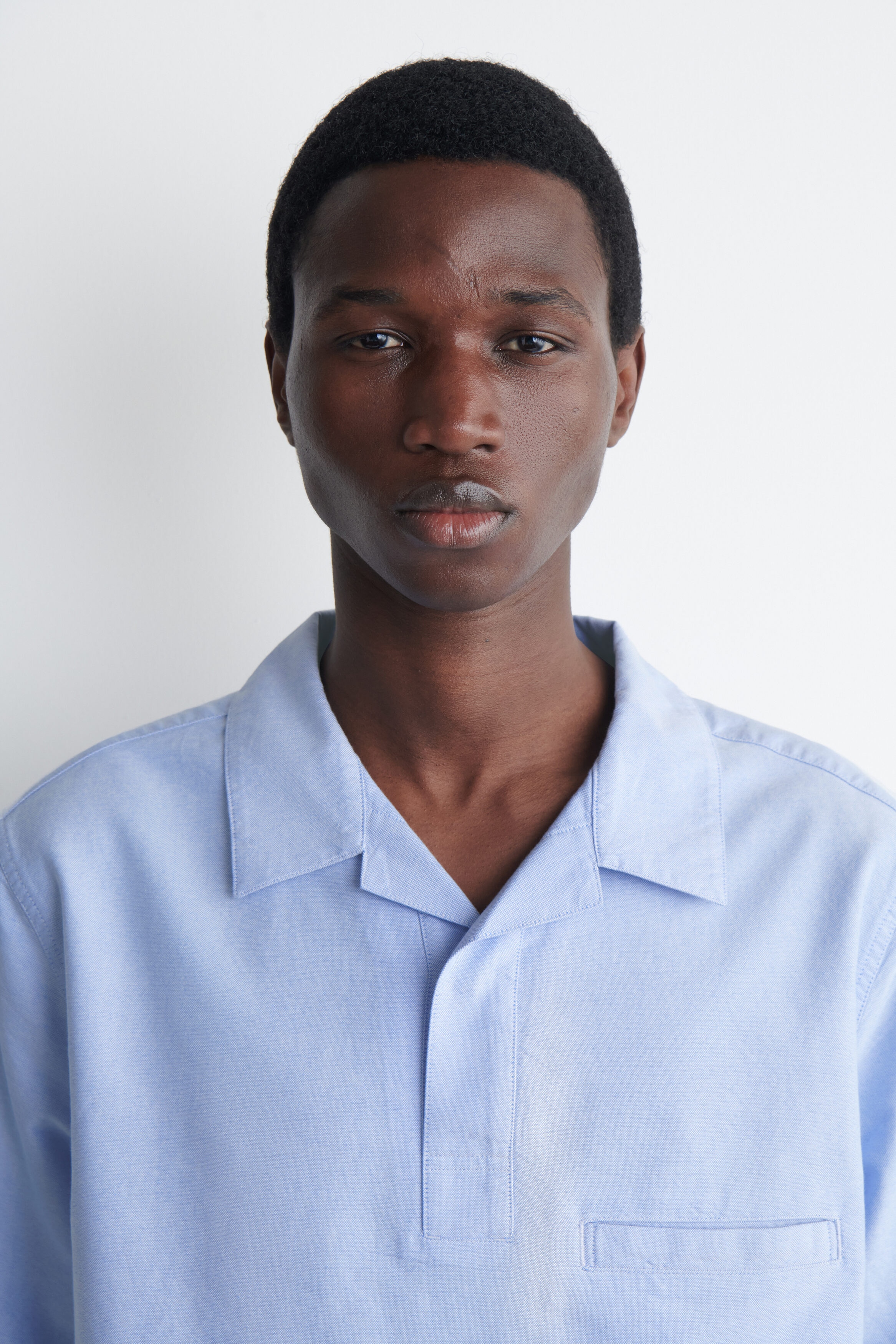 OXFORD COTTON POPOVER SHIRT - LIGHT BLUE