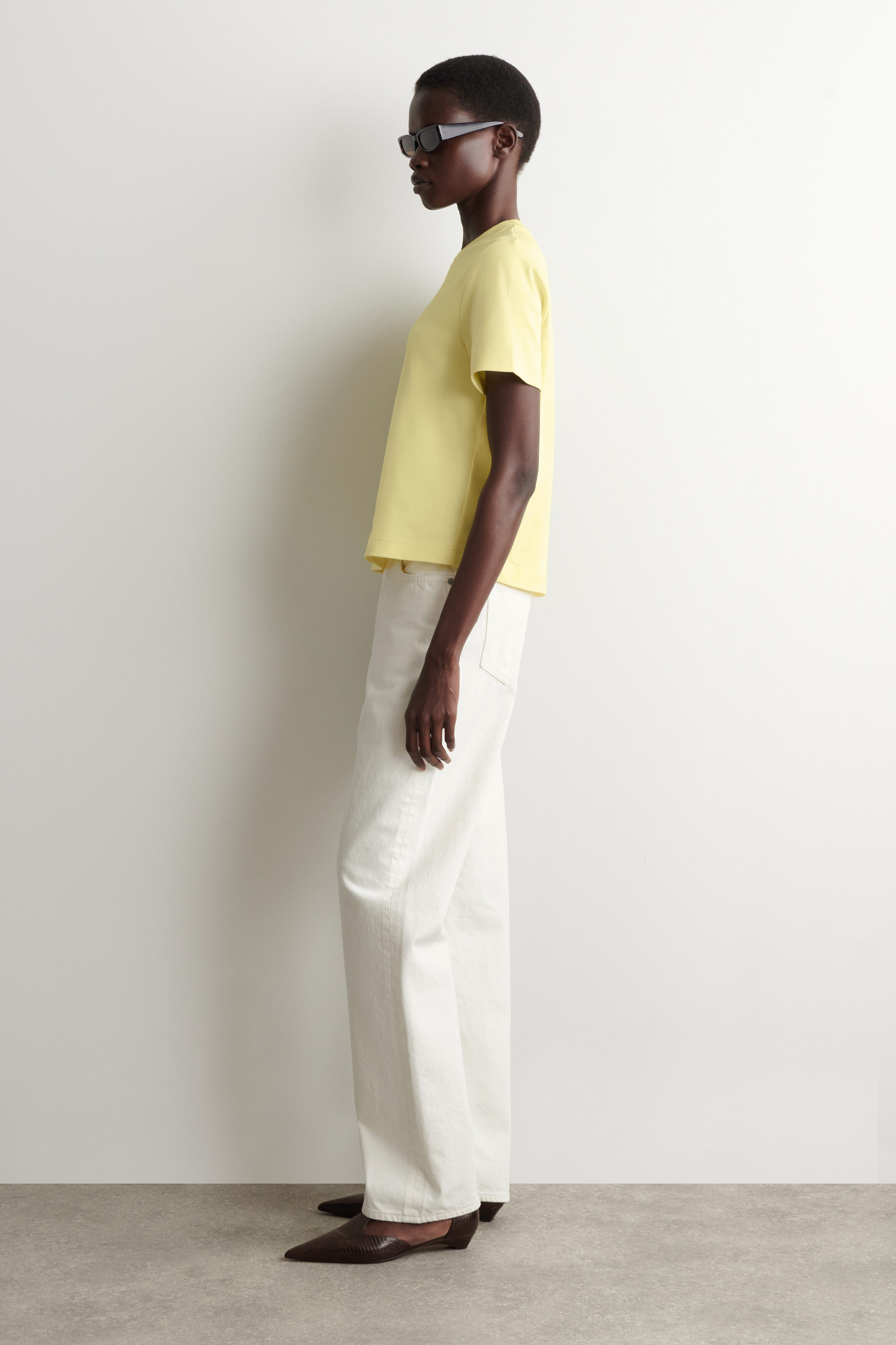 CLEAN CUT T-SHIRT - YELLOW