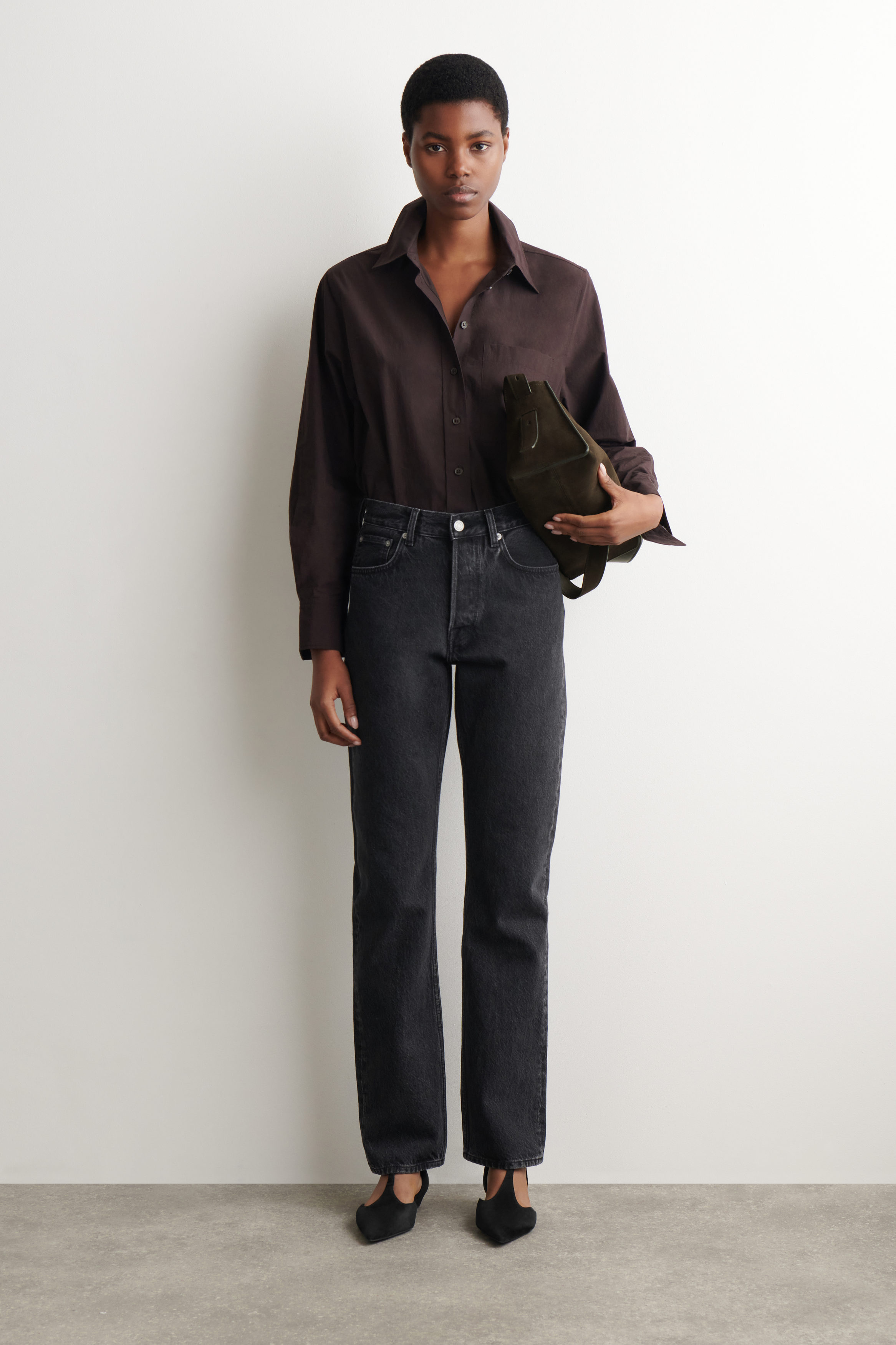 PIPELINE SLIM-LEG JEANS - BLACK