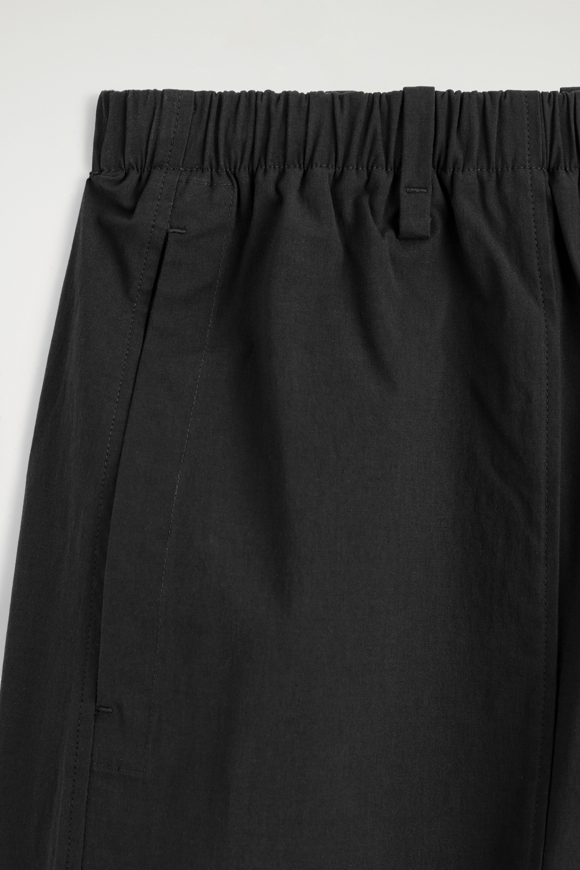 COTTON BARREL-LEG UTILITY PANTS - BLACK