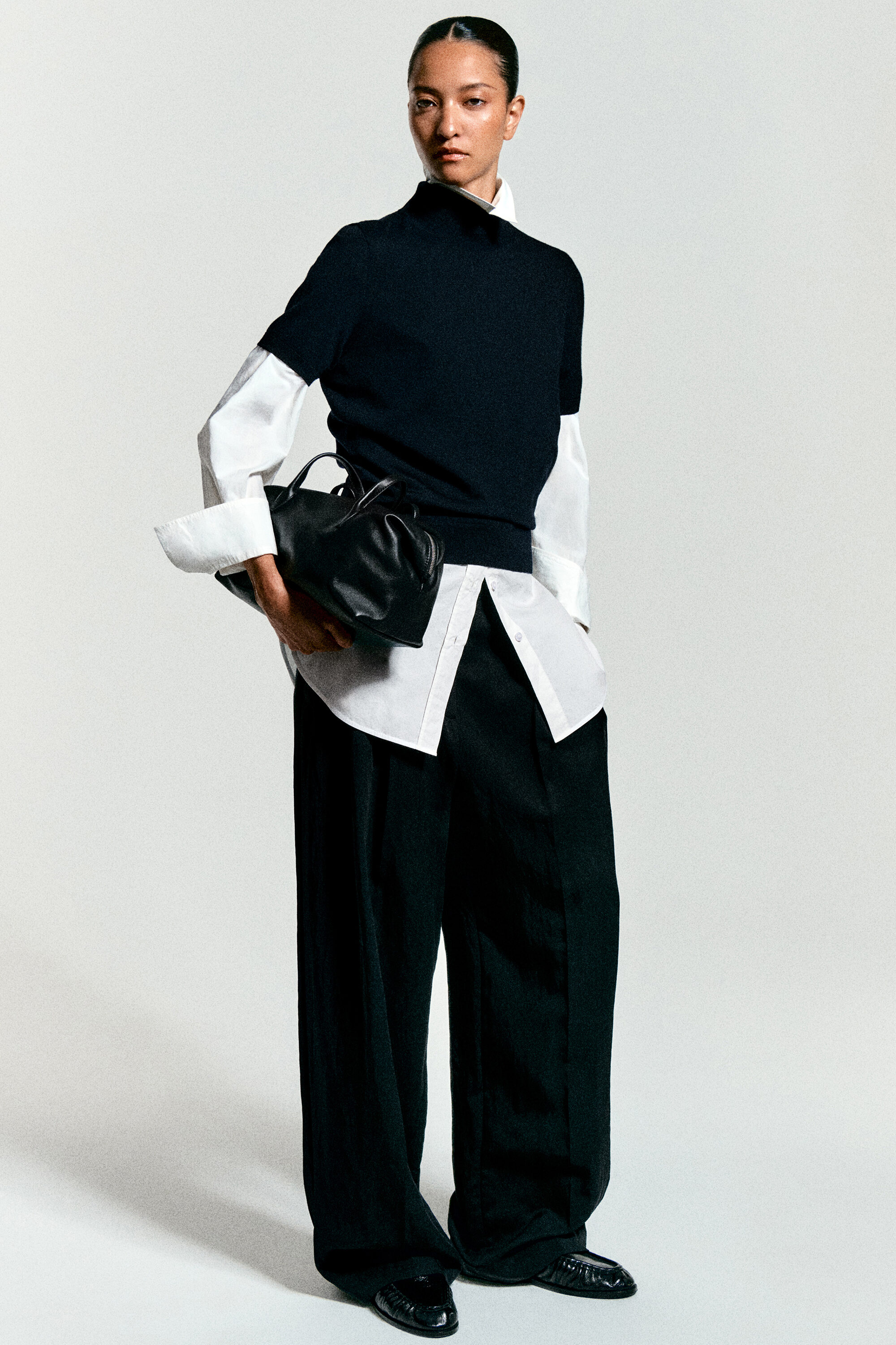 MERINO WOOL TURTLENECK TOP - NAVY