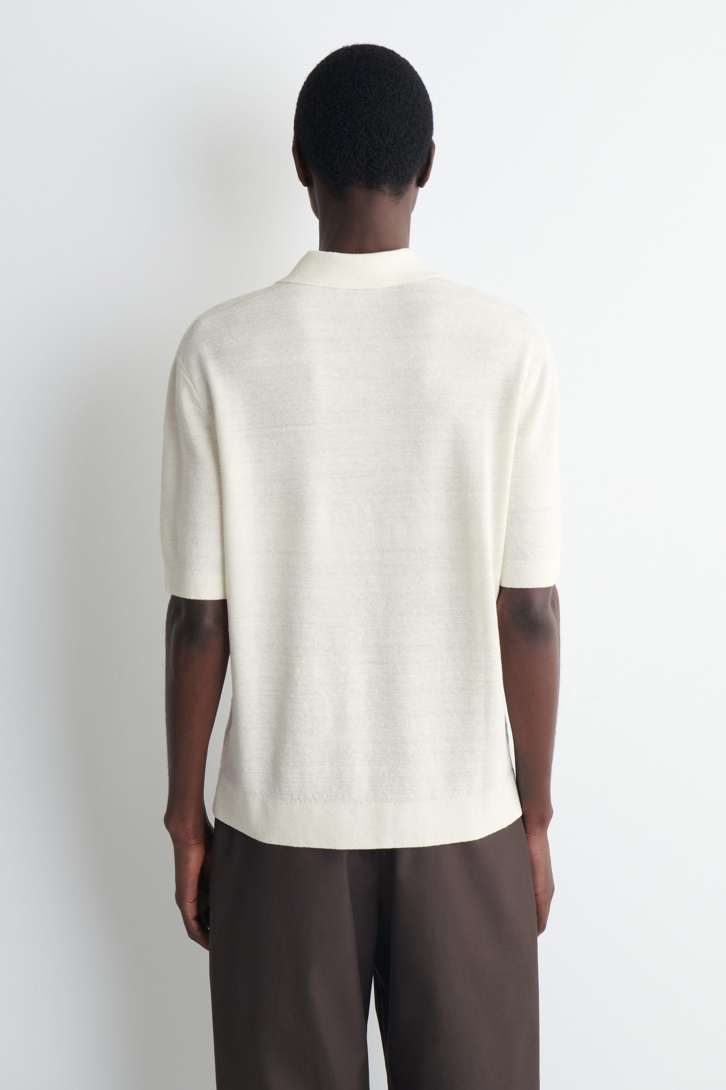 TEXTURED KNITTED LINEN POLO SHIRT - CREAM