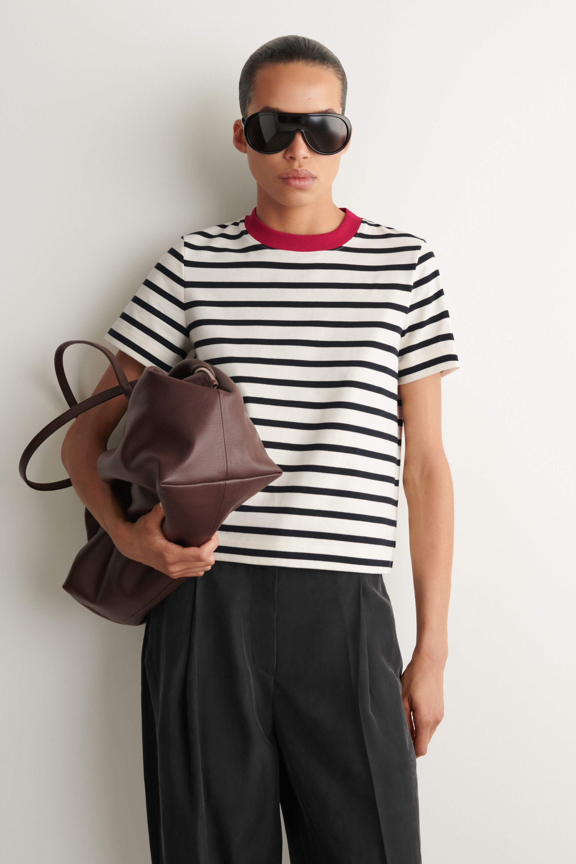 CLEAN CUT T-SHIRT - BLACK / WHITE / RED / STRIPED