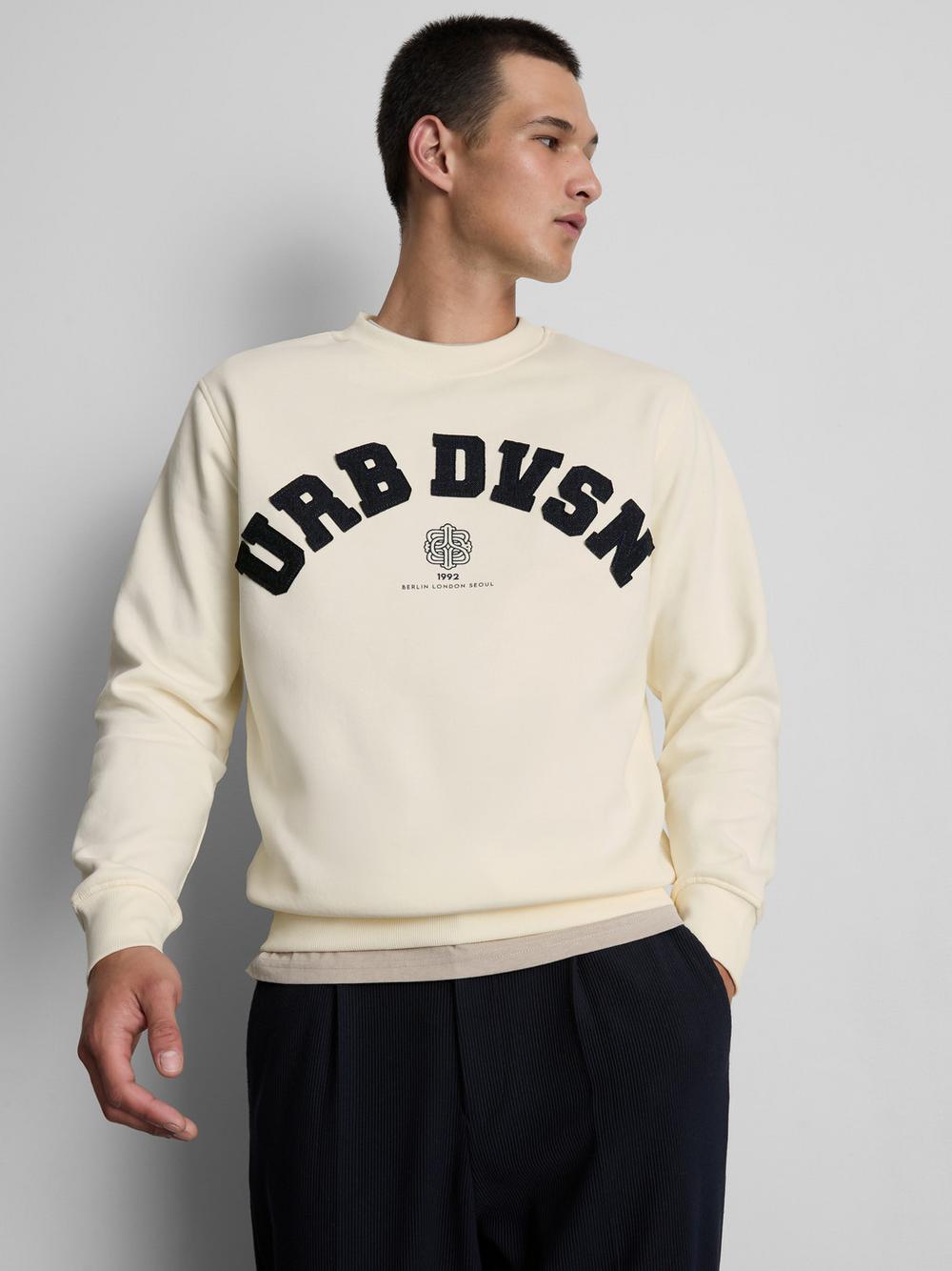 Varsity Graphic Sweatshirt - Ivory
