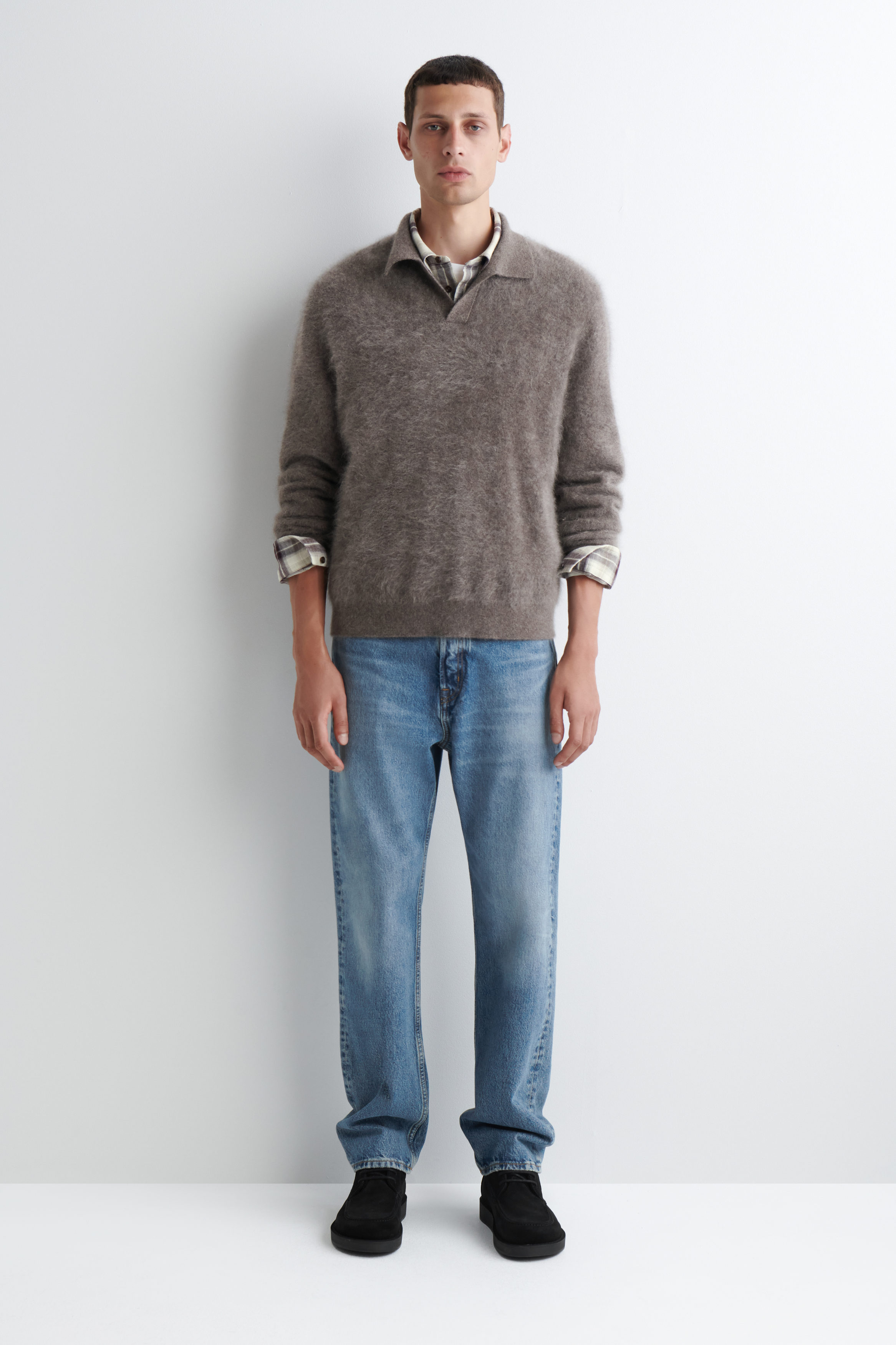 BRUSHED-CASHMERE POLO SWEATER - STONE