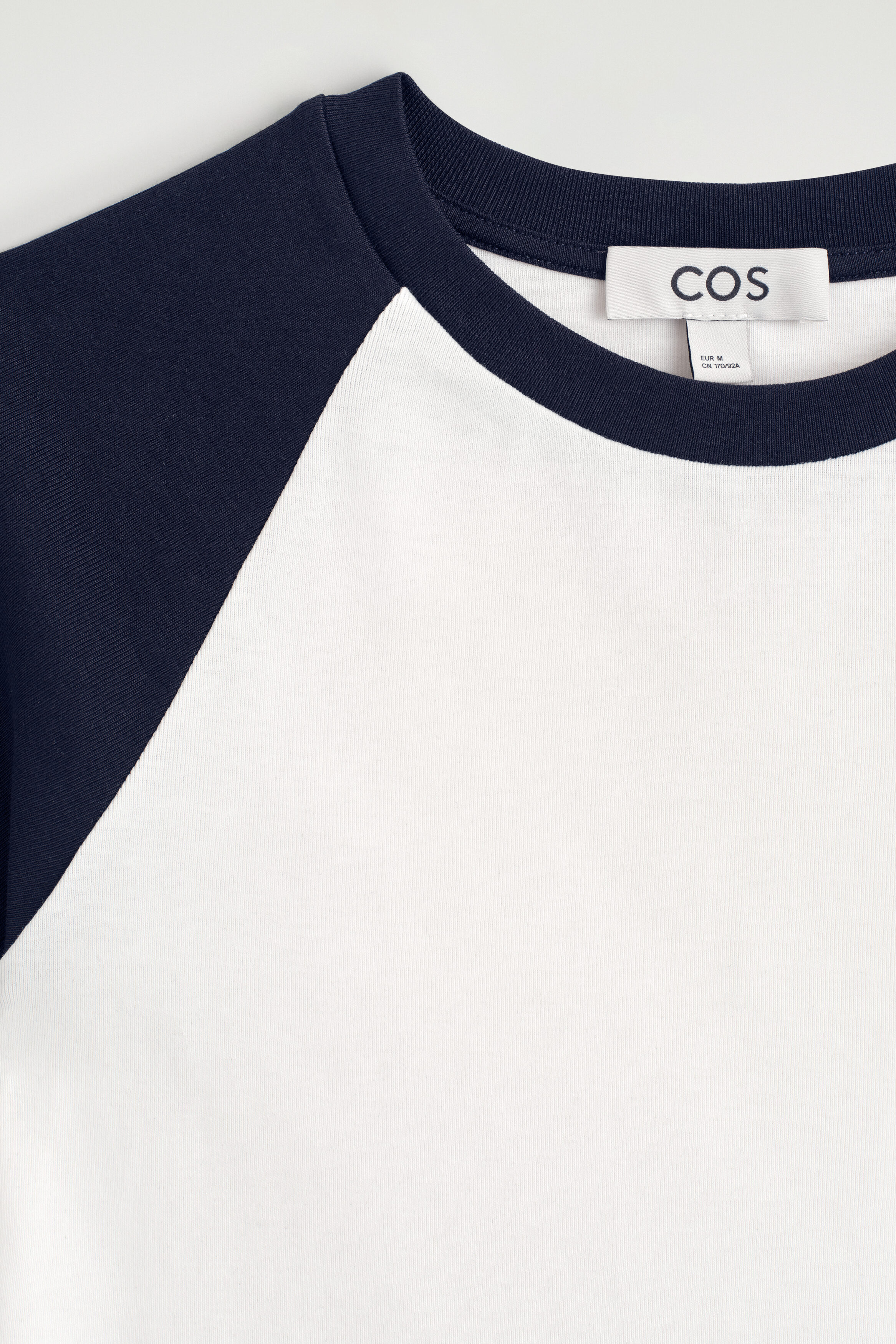 SLIM COTTON RAGLAN T-SHIRT - WHITE / NAVY