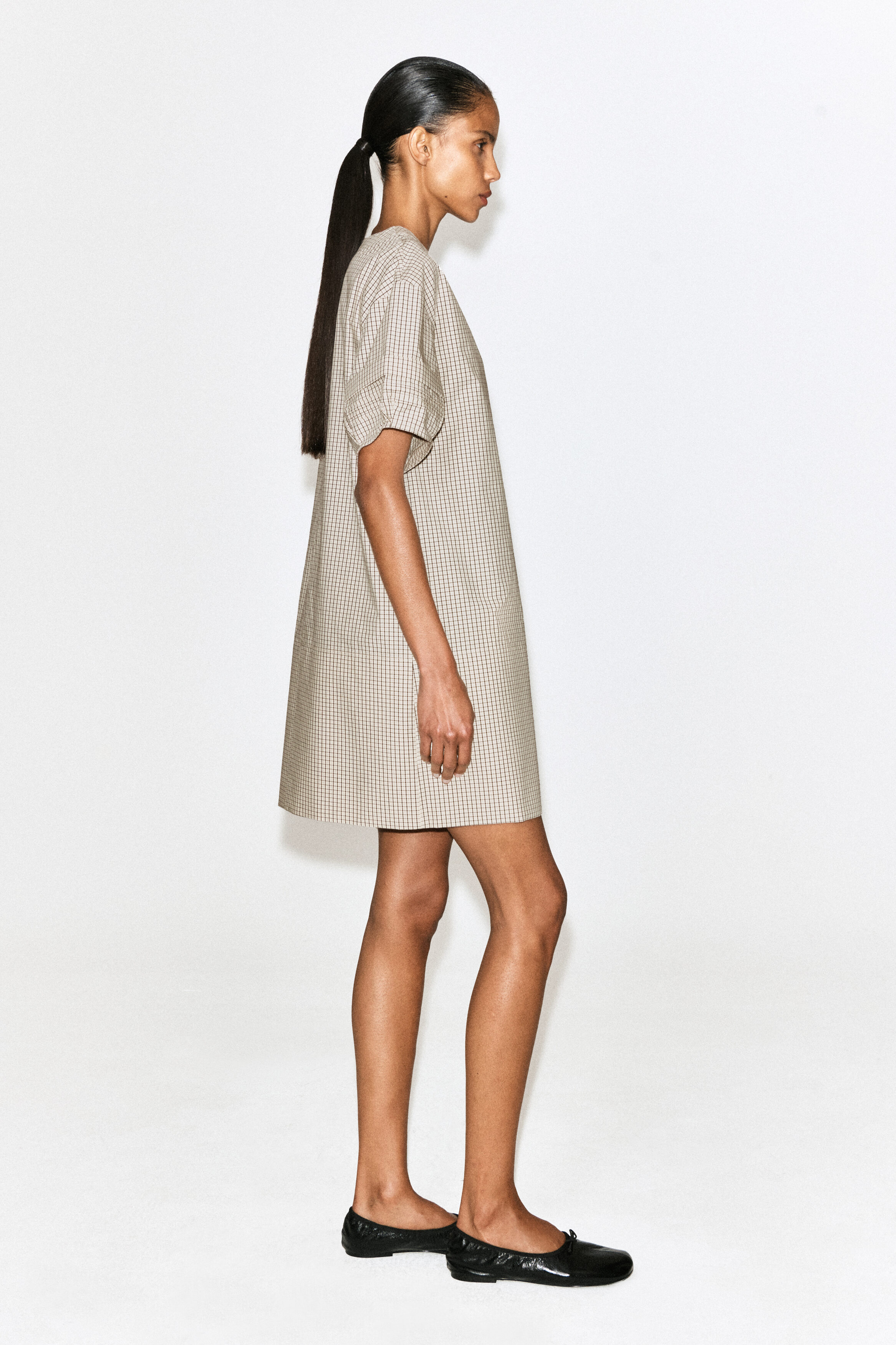 PINTUCKED COTTON MINI DRESS - BEIGE / CHECKED