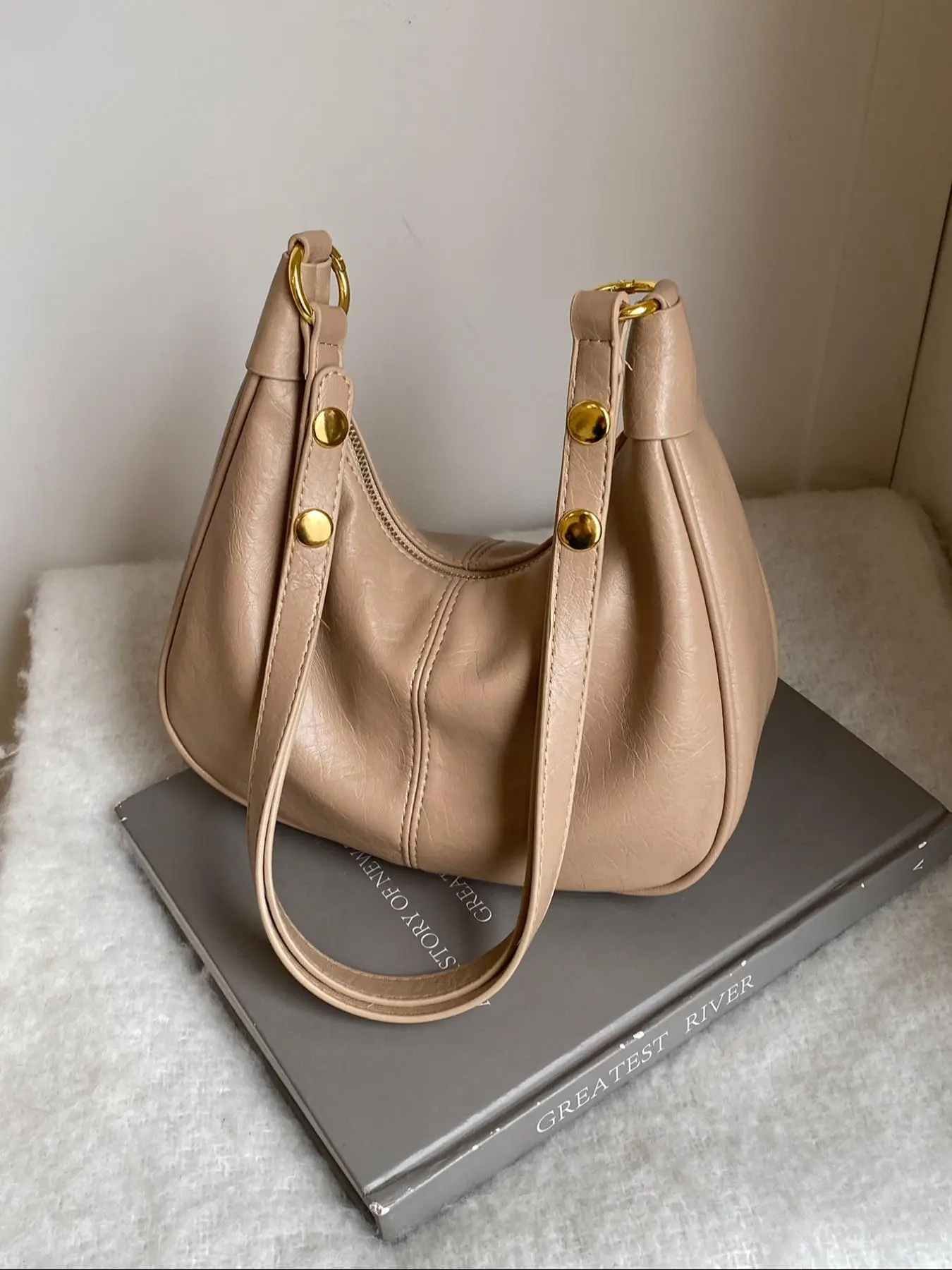 New Women's Simple Solid Color Zipper Shoulder Bag, Christmas Gift , Fashionable Versatile Underarm Bag, All-match Hobo Dumpling Bag for Daily Used