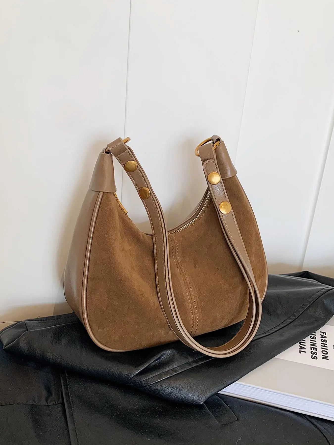 New Women's Simple Solid Color Zipper Shoulder Bag, Christmas Gift , Fashionable Versatile Underarm Bag, All-match Hobo Dumpling Bag for Daily Used