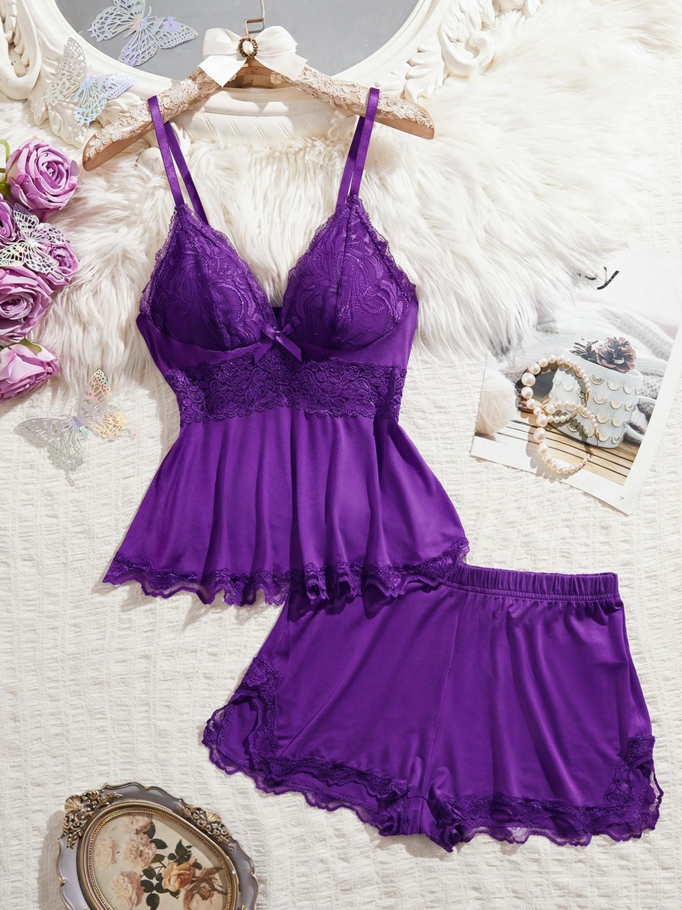 Women's Plain Lace Patchwork Bow Decor Aesthetic Cami Top & Shorts PJ Set, Adjustable Spaghetti Strap Camisole & Elastic Waist Shorts, Ladies Sleepwear for All Seasons