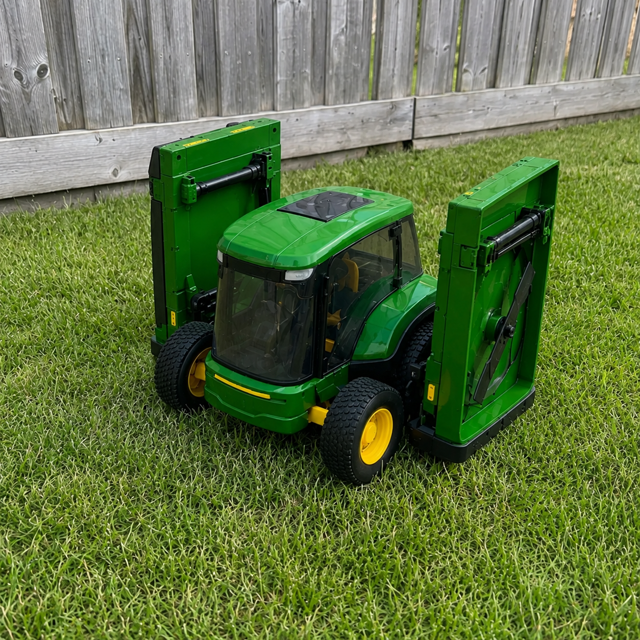 GX620 TwinDeck RC Wing Mower