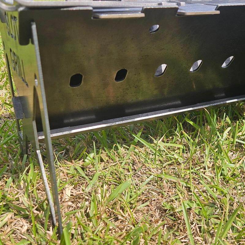 Parrilla ranurada compacta - Barbacoa de exterior de acero al carbono