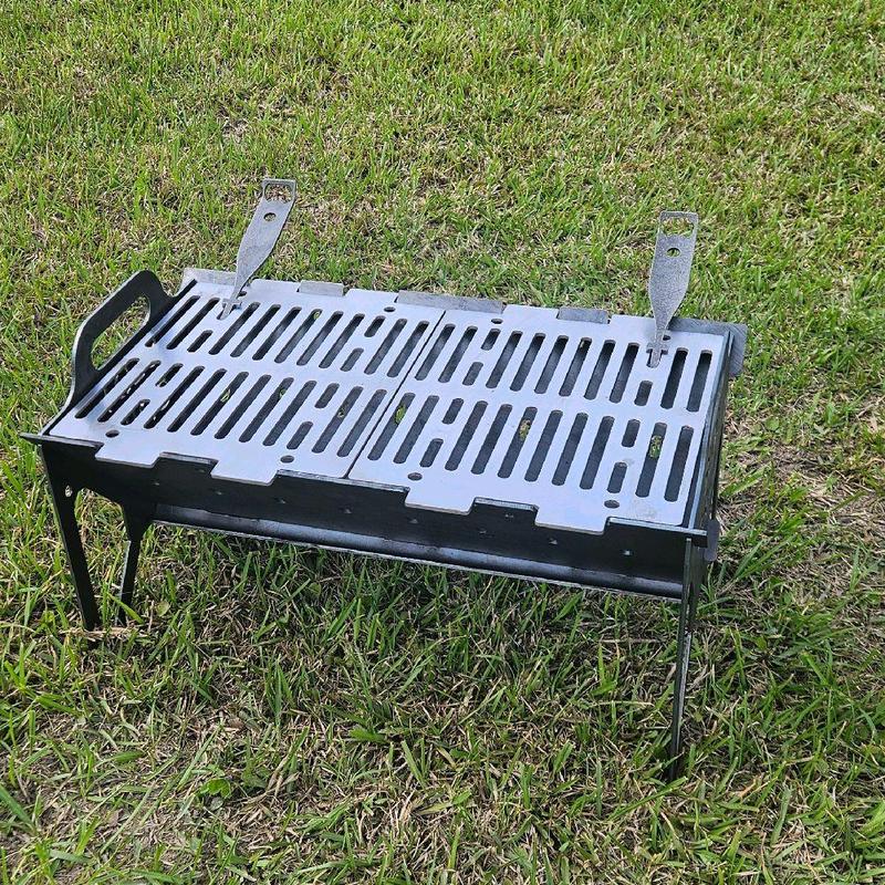Parrilla ranurada de tamaño completo - Acero al carbono Suministros para acampar al aire libre Manta de picnic para exteriores