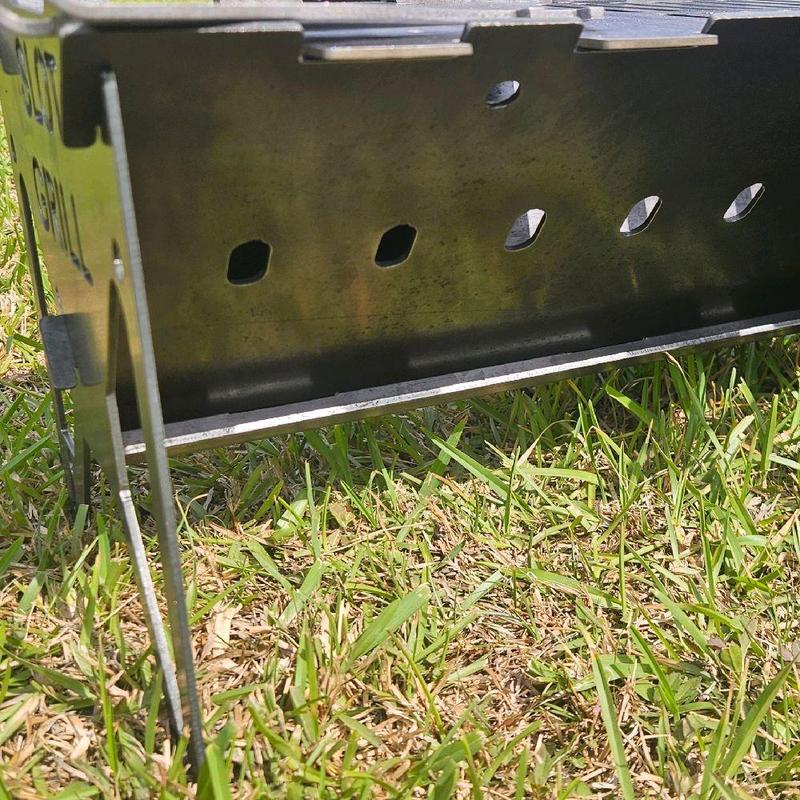 Parrilla ranurada de tamaño completo - Acero al carbono Suministros para acampar al aire libre Manta de picnic para exteriores