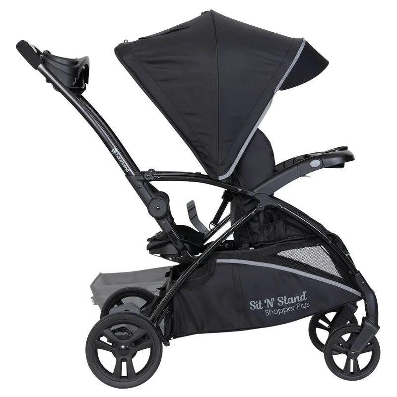 Cochecito Baby Trend® Sit N Stand® Premium 5 en 1 Shopper Plus con capota Comfort Cabin y cesta de almacenamiento MagneTec™.