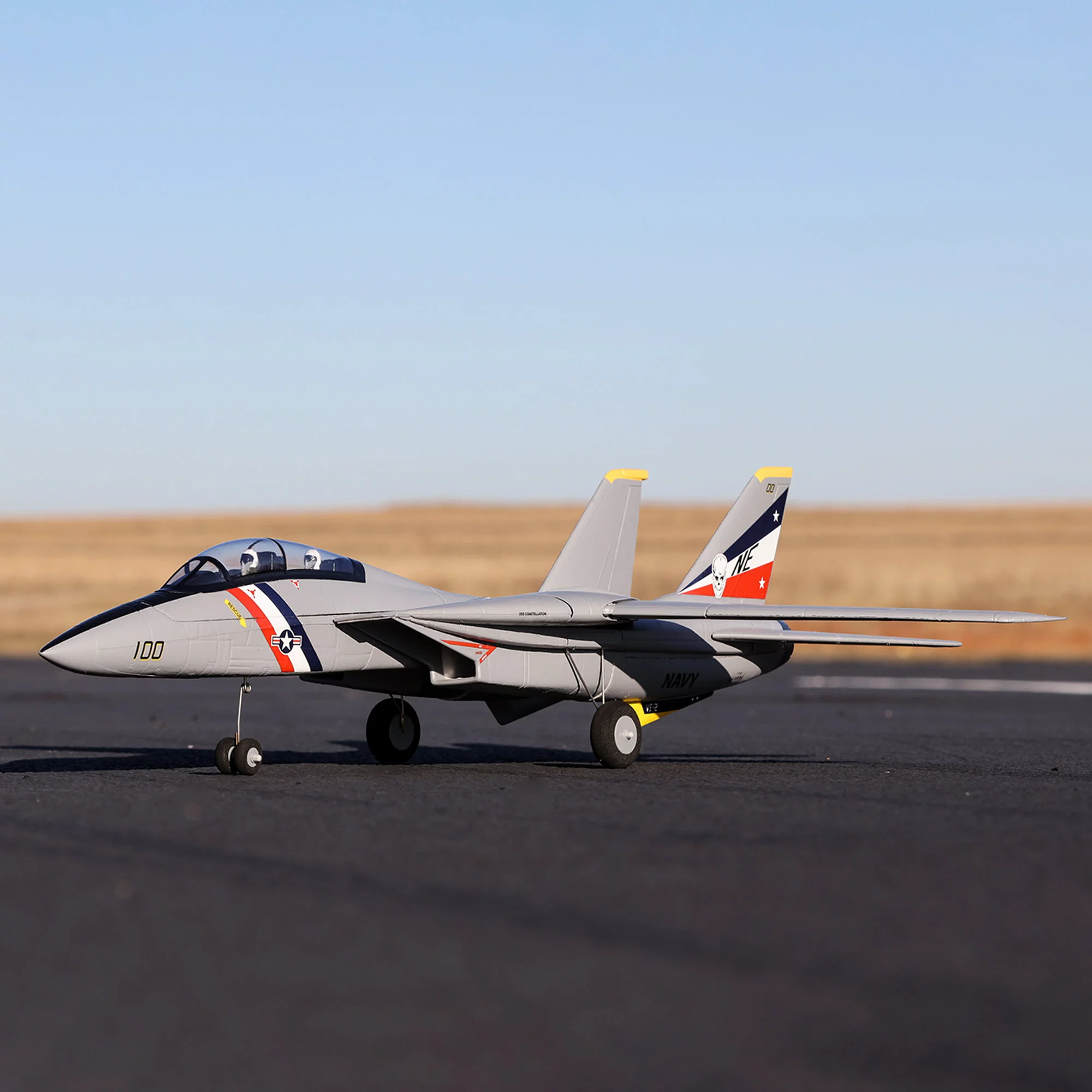 E-flite RC Airplane F-14 Tomcat Twin 40mm EDF BNF Basic Transmitter Battery and Charger Not Included EFL01450 Airplanes B&F Electric