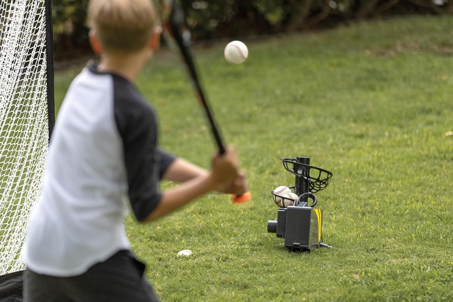 SKLZ Catapult Soft Toss Pitching Machine and Quickster Vault Net Bundle - Improve Your Batting and Fielding Skills with This Comprehensive Training Kit