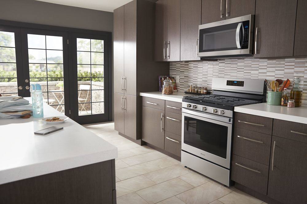 Whirlpool WFG550S0HZ Gas Range - Freestanding - 5 cu ft - Stainless Steel
