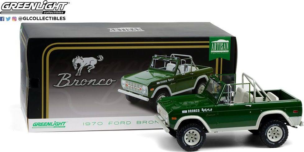 Greenlight 19084 1970 Ford Bronco Buster 1 by 18 Scale Diecast Model Car Green