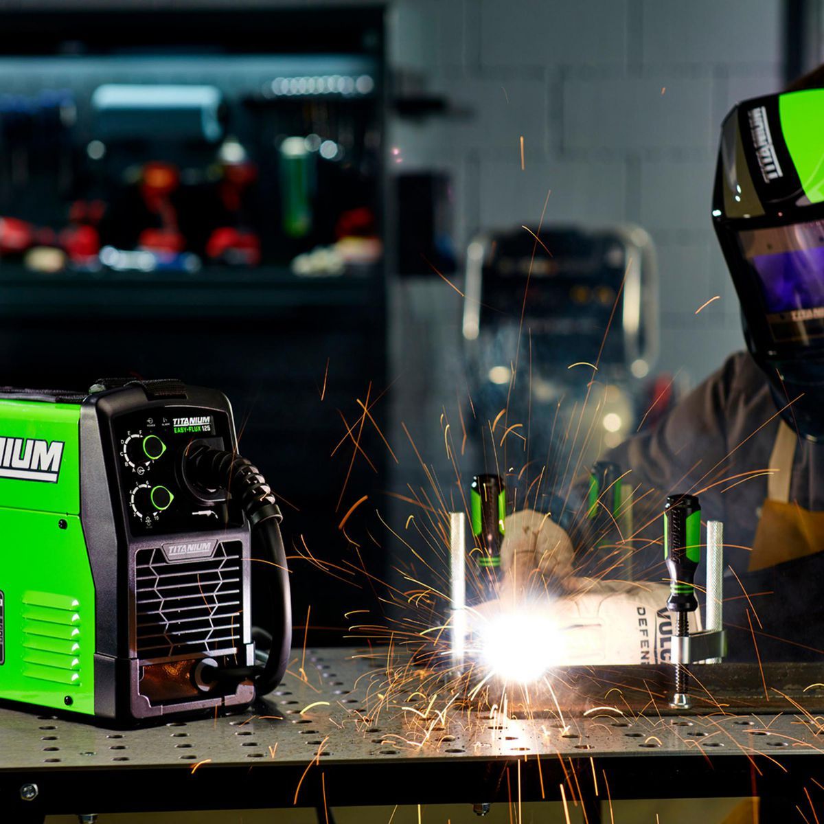 TITANIUM Easy-Flux 125 Amp Welder