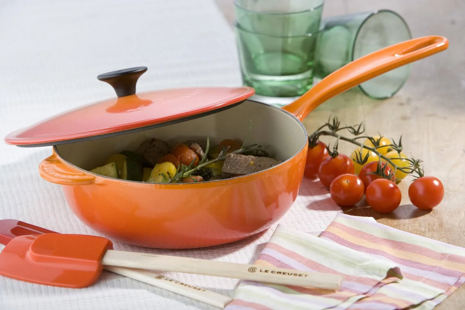 Le Creuset 2.25-Quart Cast Iron Saucier Pan - Flame