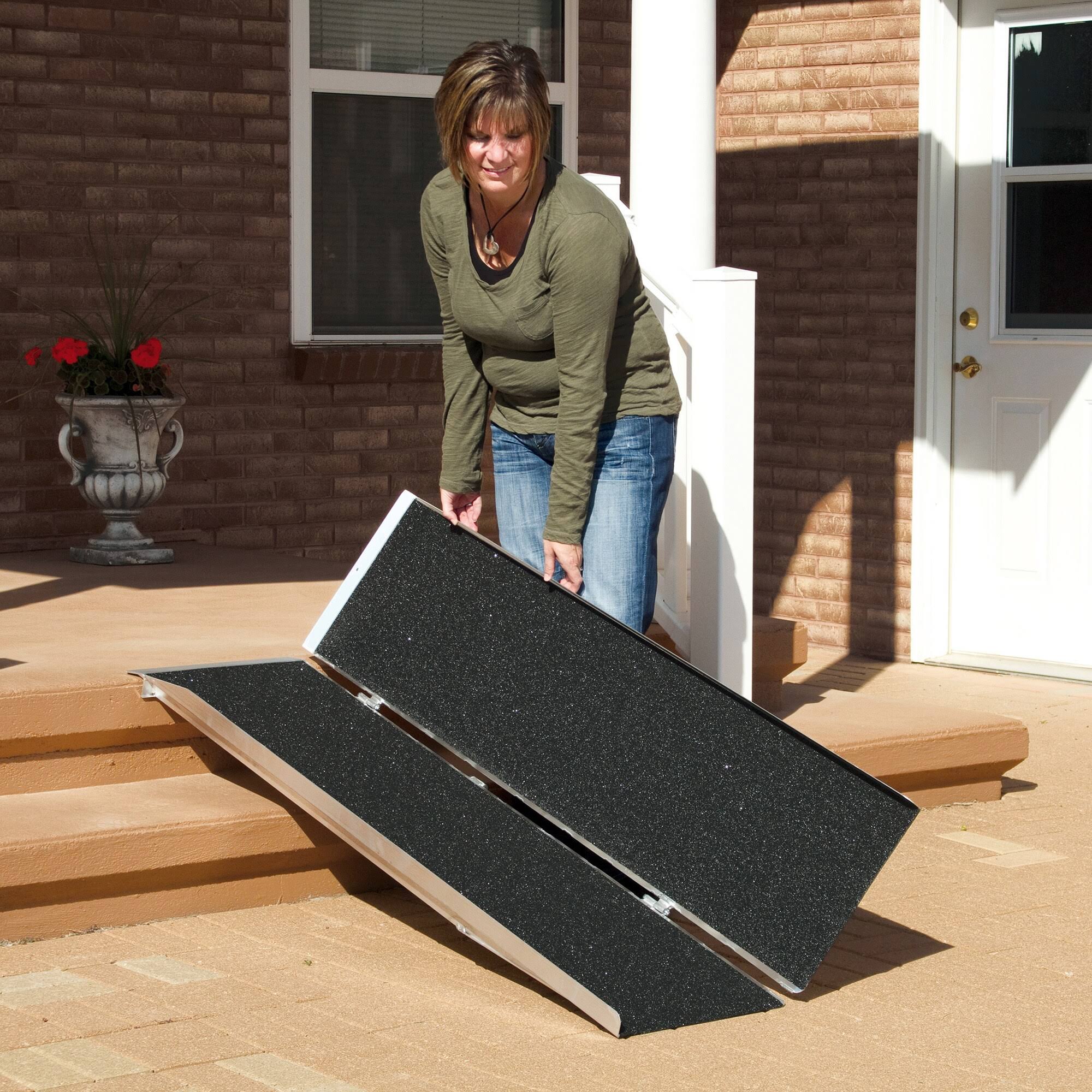 Prairie View Industries SFW630 Portable Singlefold Ramp, 6 ft x 30 in